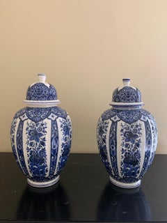 Italian Blue and White Porcelain Ginger Jars, Pair