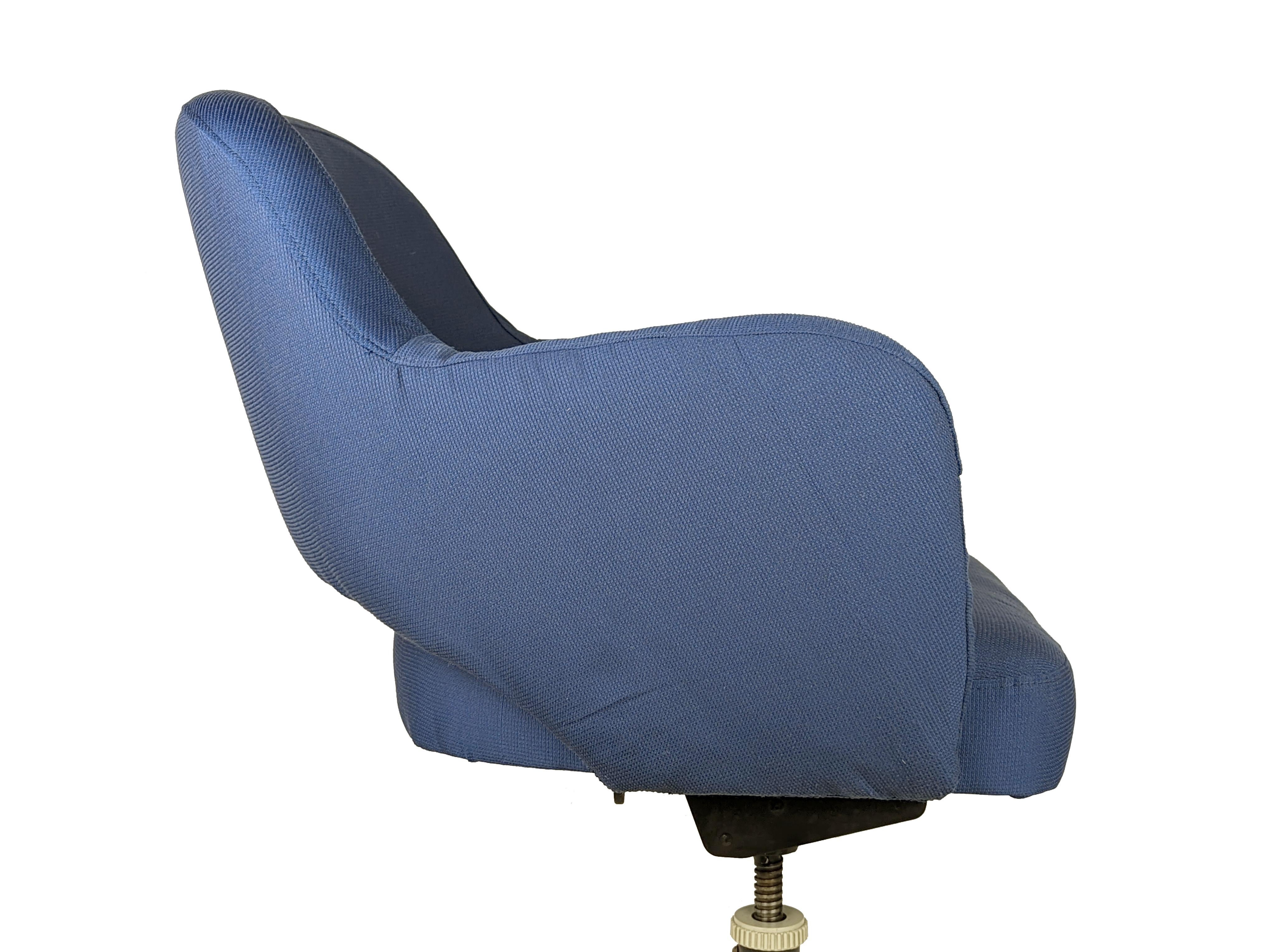 Space Age Italian blue fabric and Metal Wheeled Office Chair, 1960-70s For Sale
