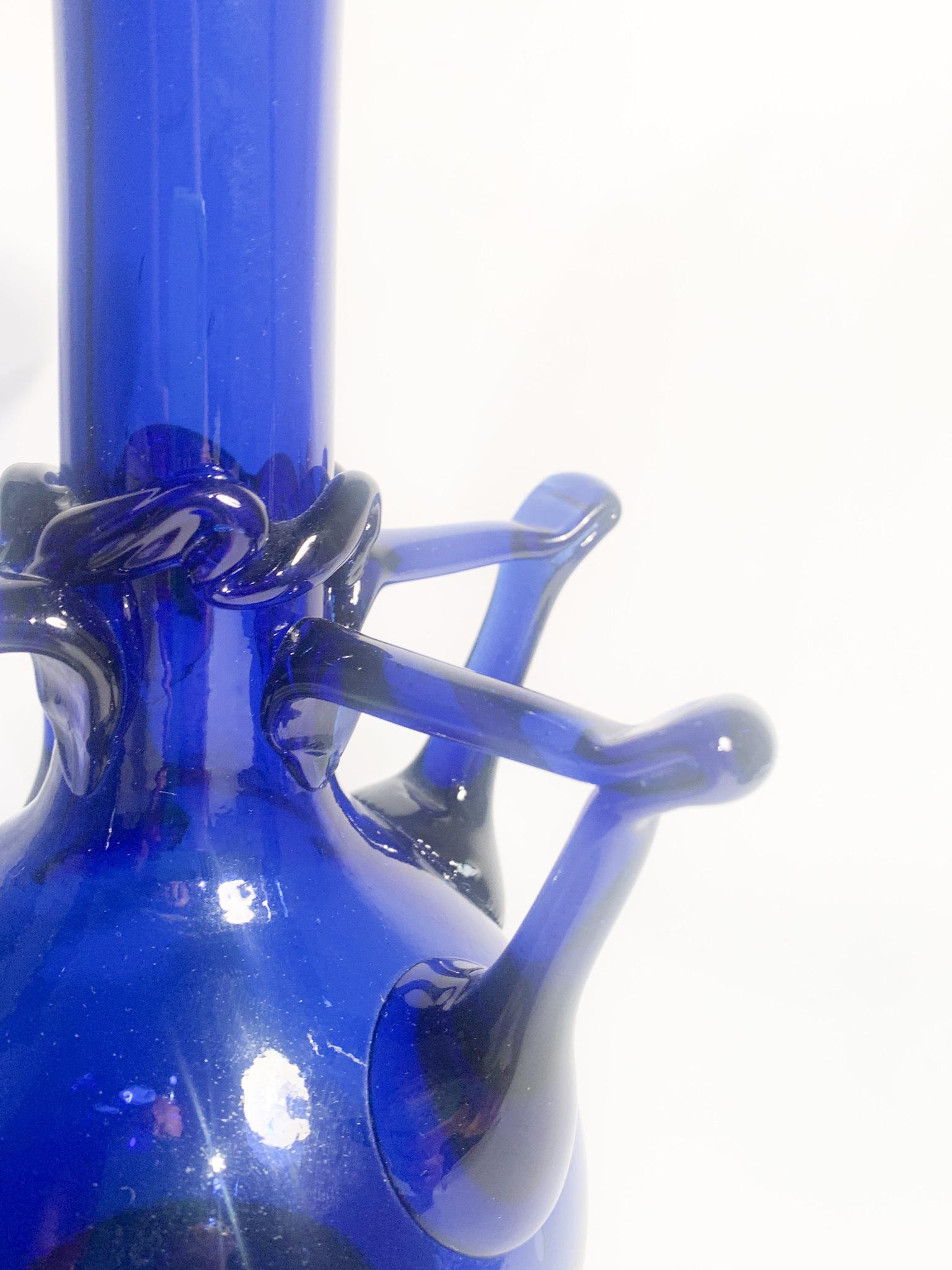 Italian Blue Murano Glass Vase Attributed to Fratelli Toso, 1940s In Good Condition For Sale In Milano, MI