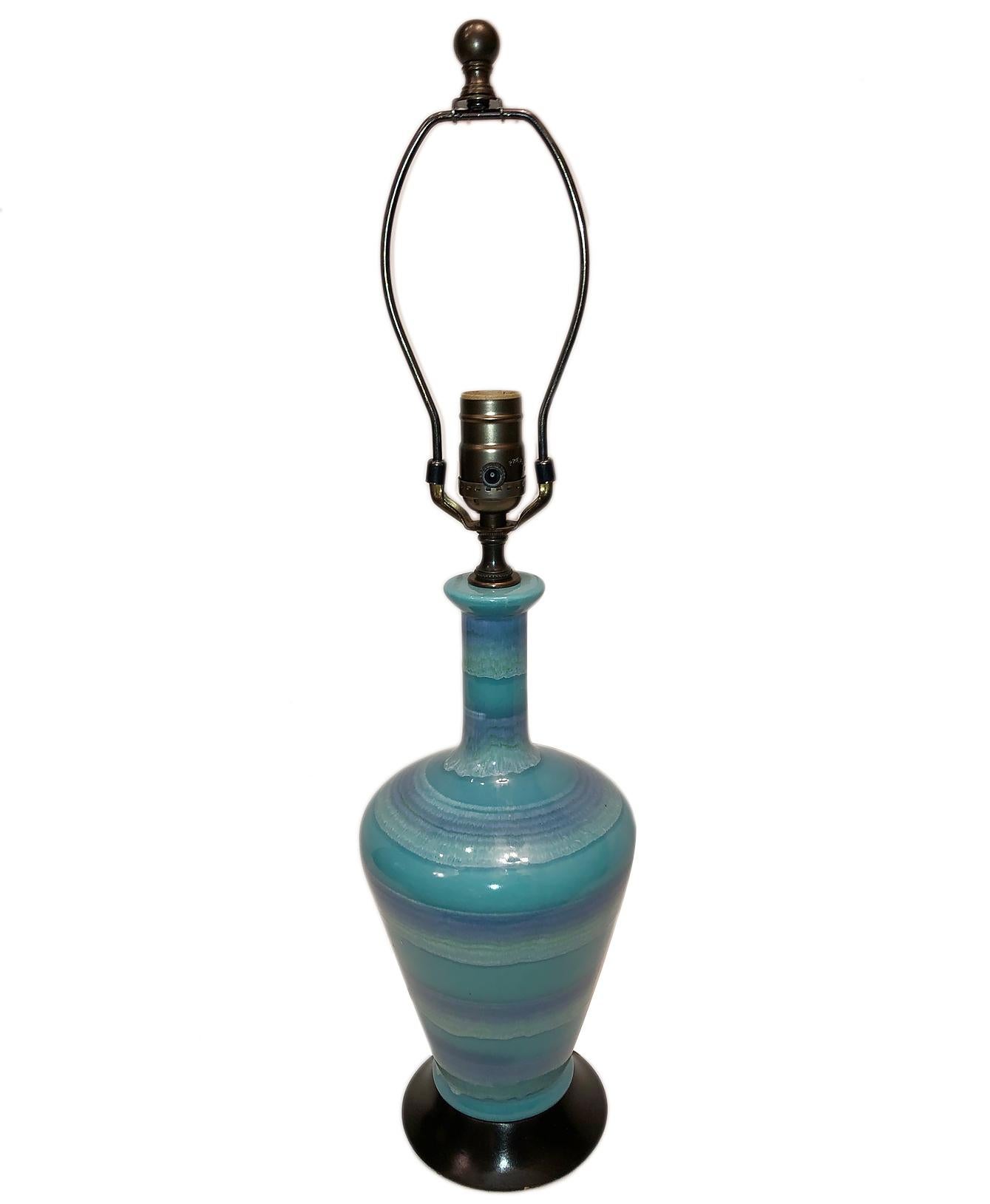 Mid-20th Century Italian Blue Porcelain Table Lamp For Sale