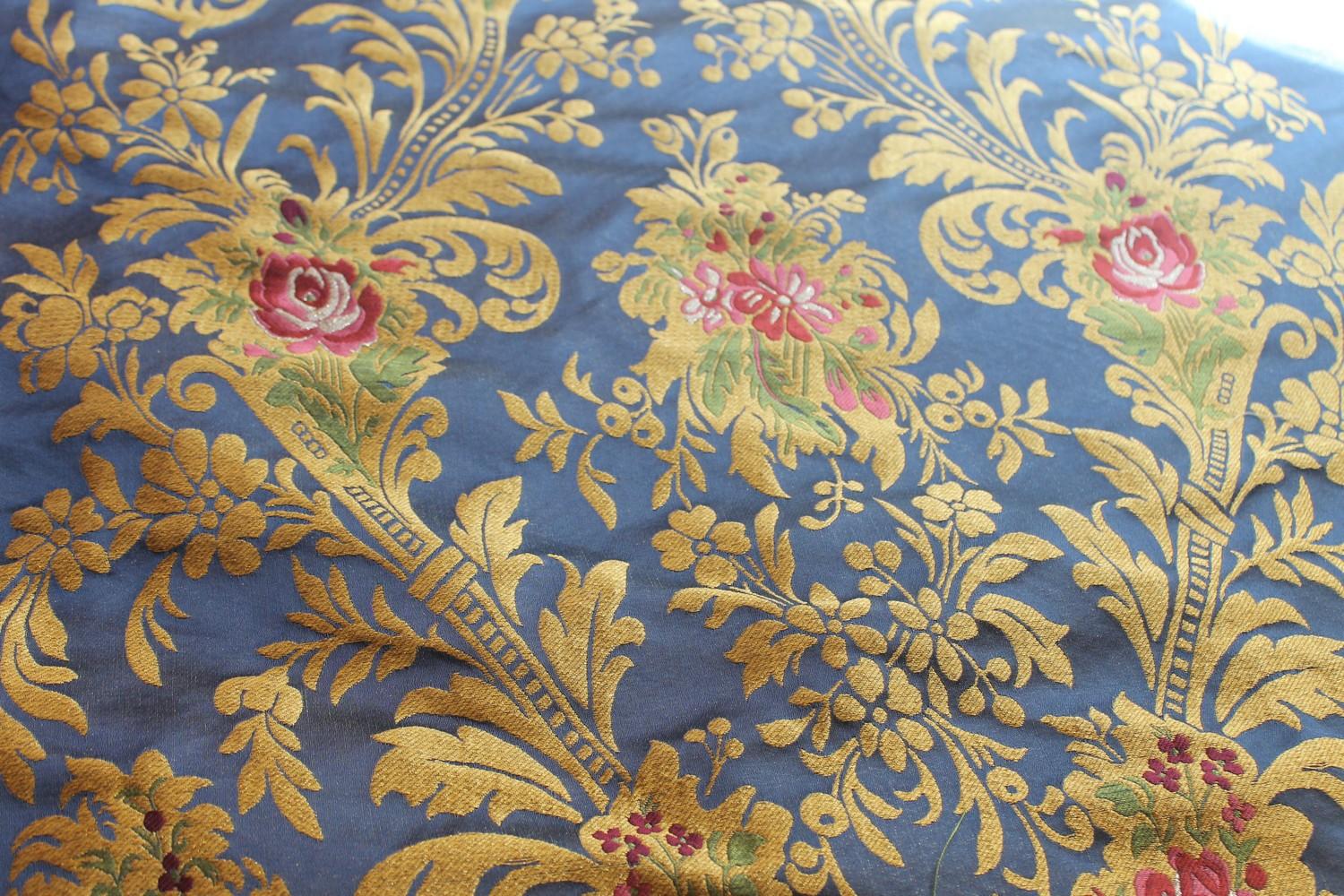 Italian Blue Silk Blend Brocade Fabric with Red Roses and Gold Floral Patterns For Sale 3