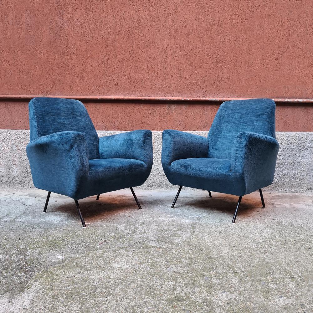 Italian blue velvet and metal, complete renewed armchairs, 1950s
Couple of velvet armchairs dating to the fifties. Structure is complete renewed, new upholstery and new brilliant velvet, with black metal legs.
Perfect condition.
75 x 86 x 90 H cm.