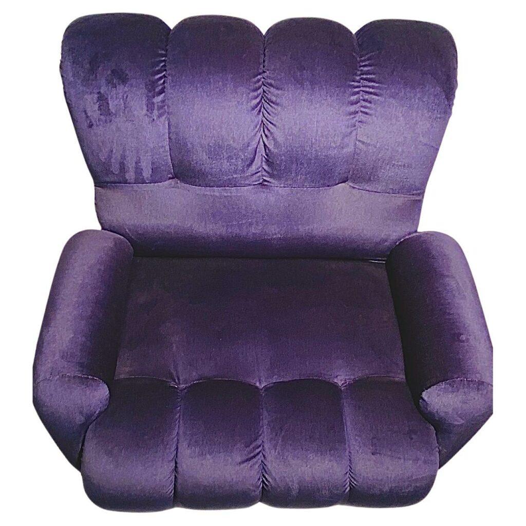 Italian Blue Velvet Blue Armchair For Sale 3