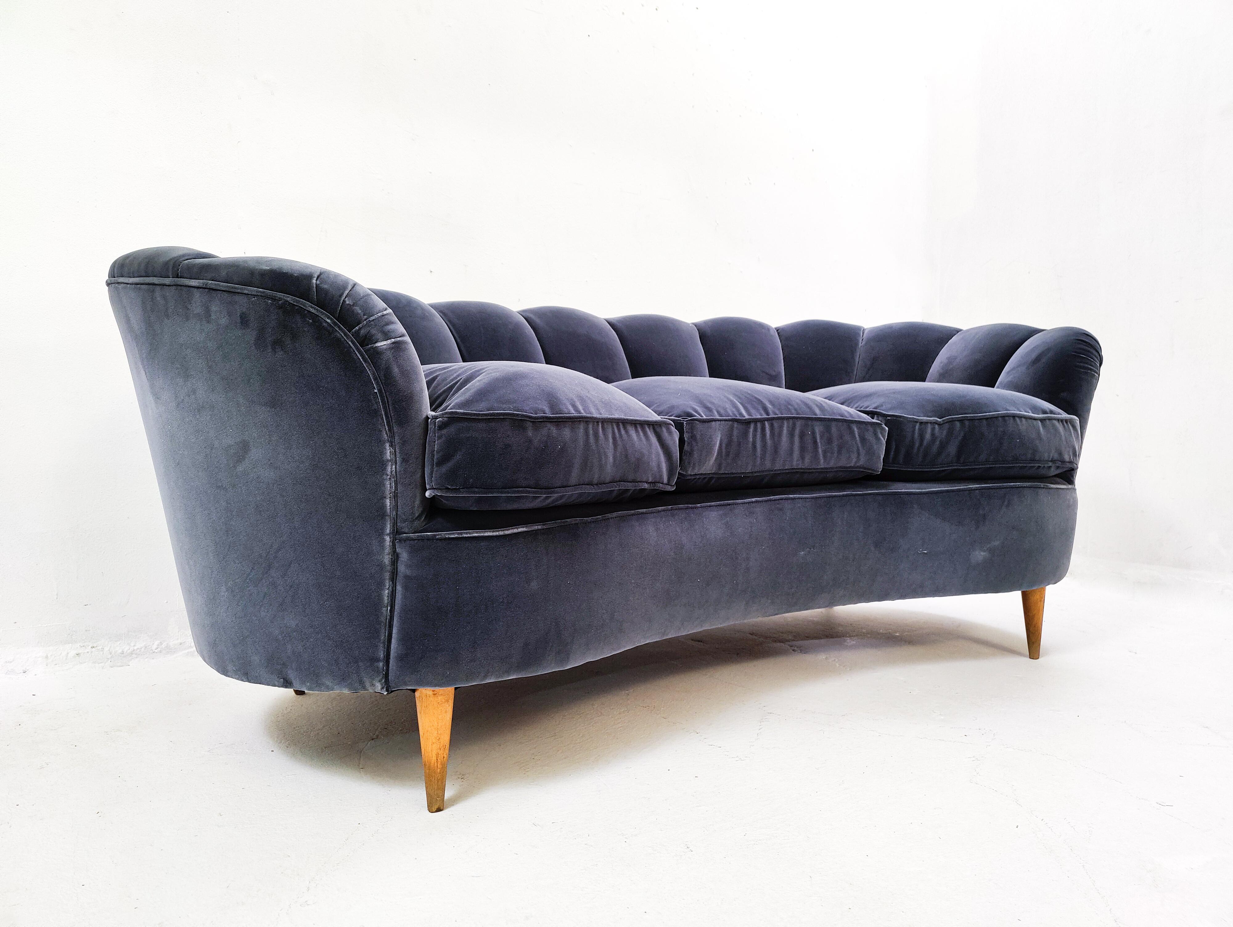 Mid-20th Century Italian Blue Velvet Sofa, 1930s, New Upholstery