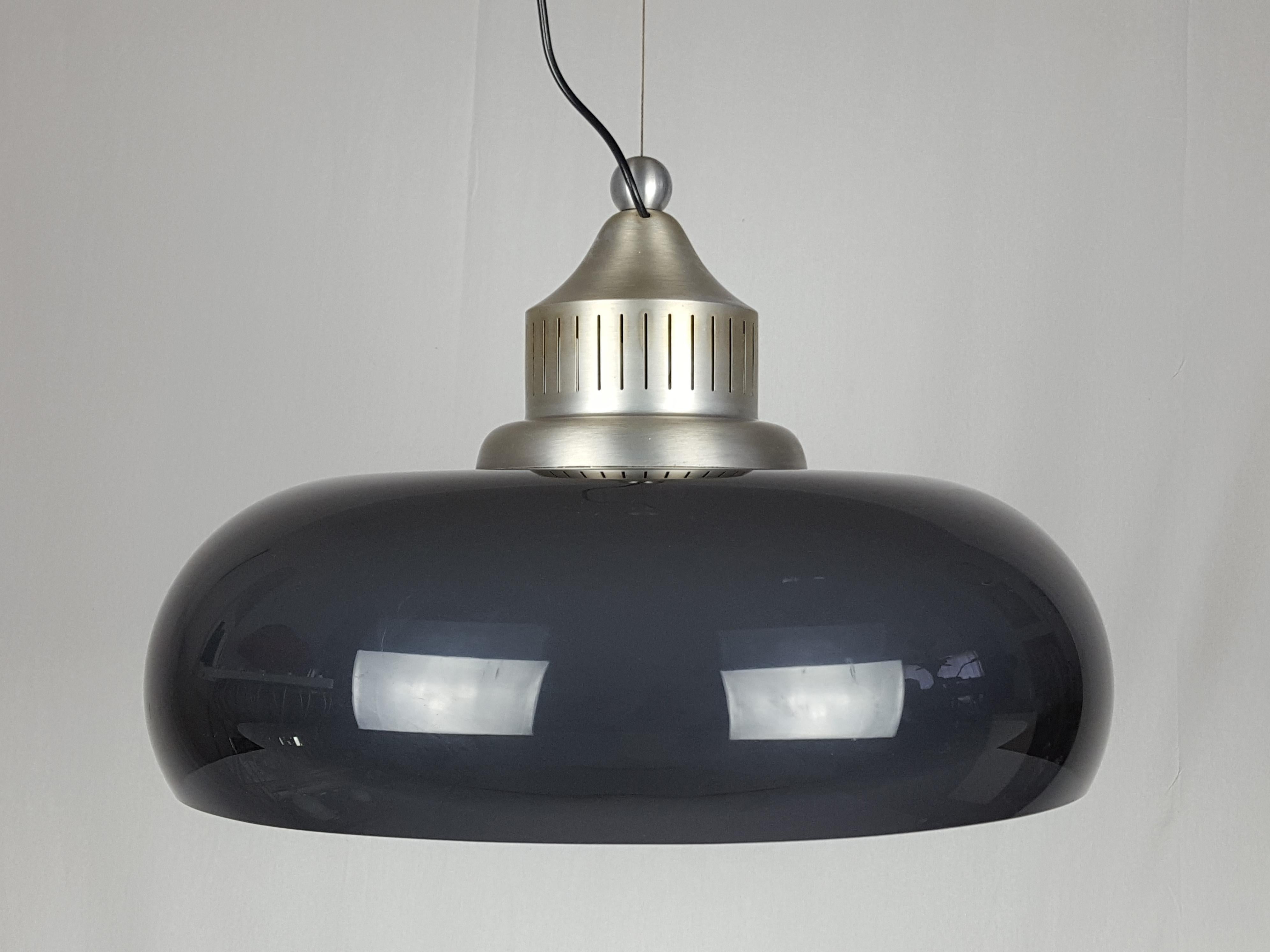 Italian Blue/Violet Perspex & Glass 1960s Pendant Lamp by Stilux (in the Style O In Good Condition For Sale In Varese, Lombardia