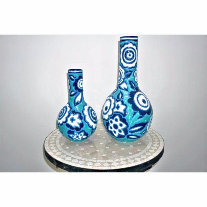 Italian Bold Blue and White Vases, a Pair In Good Condition For Sale In Plainview, NY