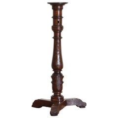 Italian, Bologna, Baroque Walnut Cavaletto da Scultore, Mid 17th Century