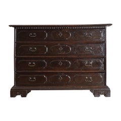 Italian, Bologna, Dark Walnut 4-Drawer Commode, 17th Century