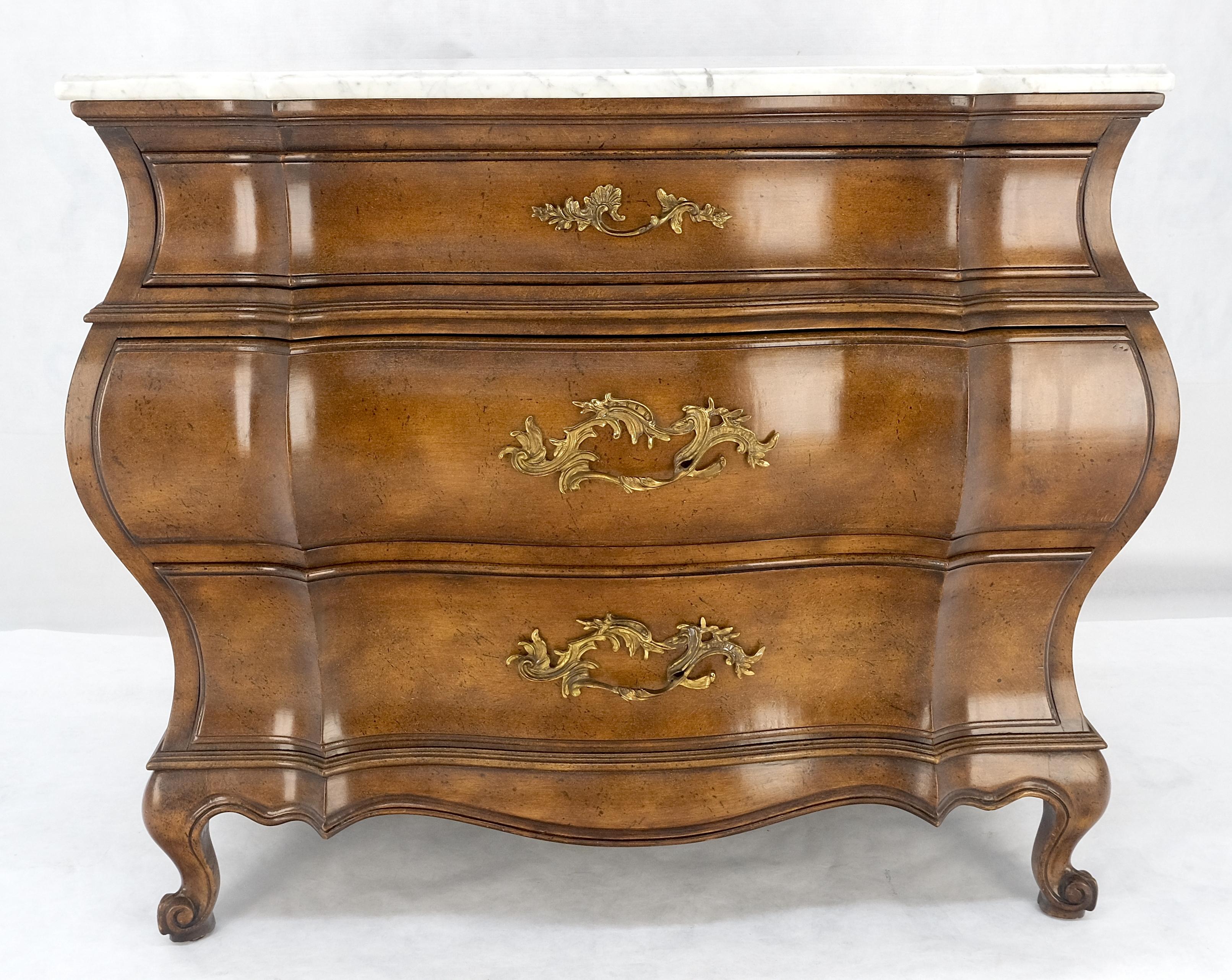 Laccato Stile italiano Bombay in legno di radica 3 cassetti con piano in marmo Comò Consolle MINT in vendita