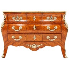 Italian Bombe Commode
