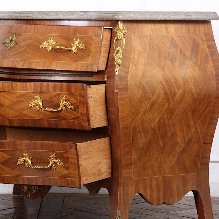Italian Bombe Parquetry Marble-Top Commode, C.1920 In Good Condition In Vancouver, British Columbia