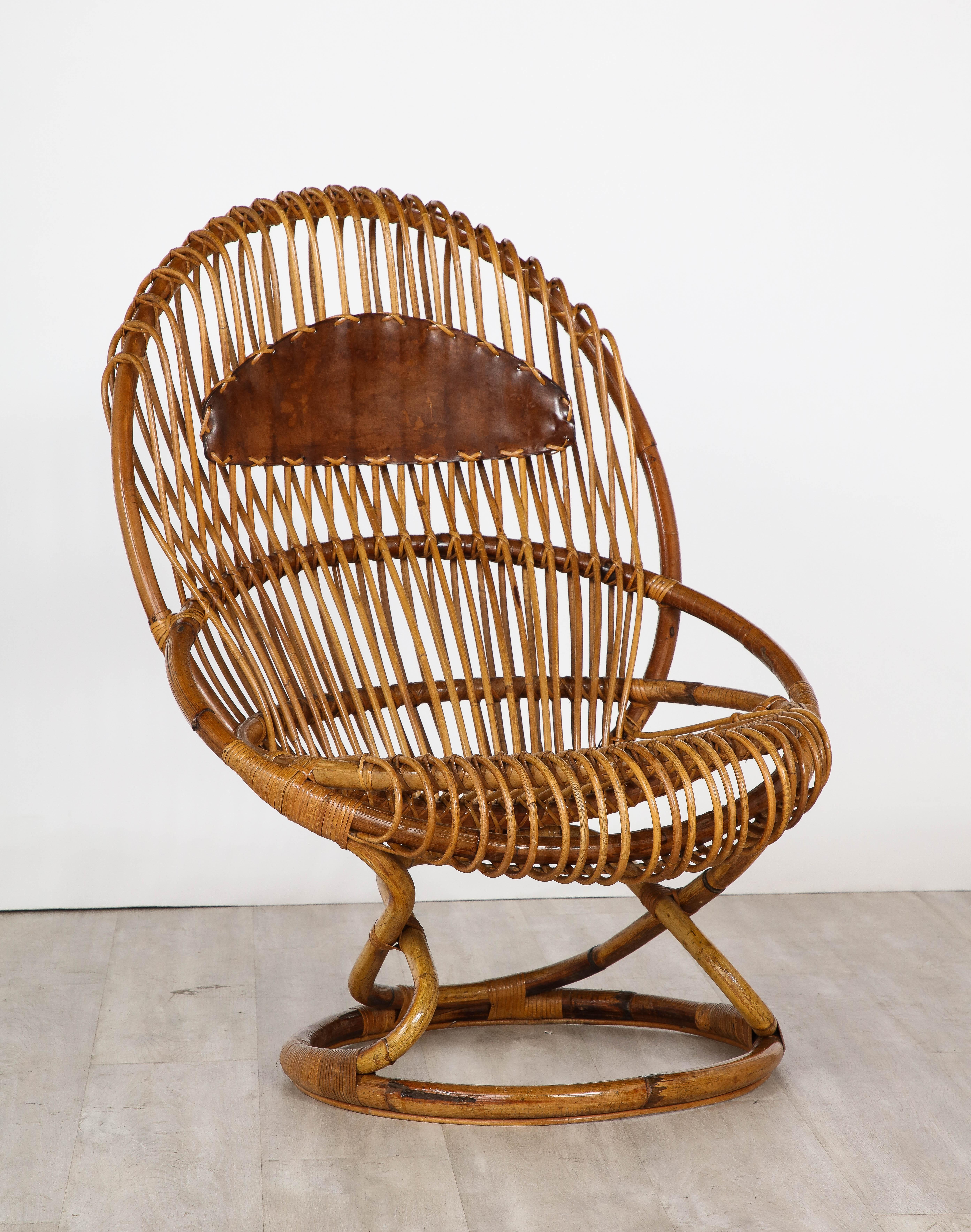 Italian Bonacina Rattan and Leather Lounge Chair by Tito Agnoli, Circa 1950 For Sale 12
