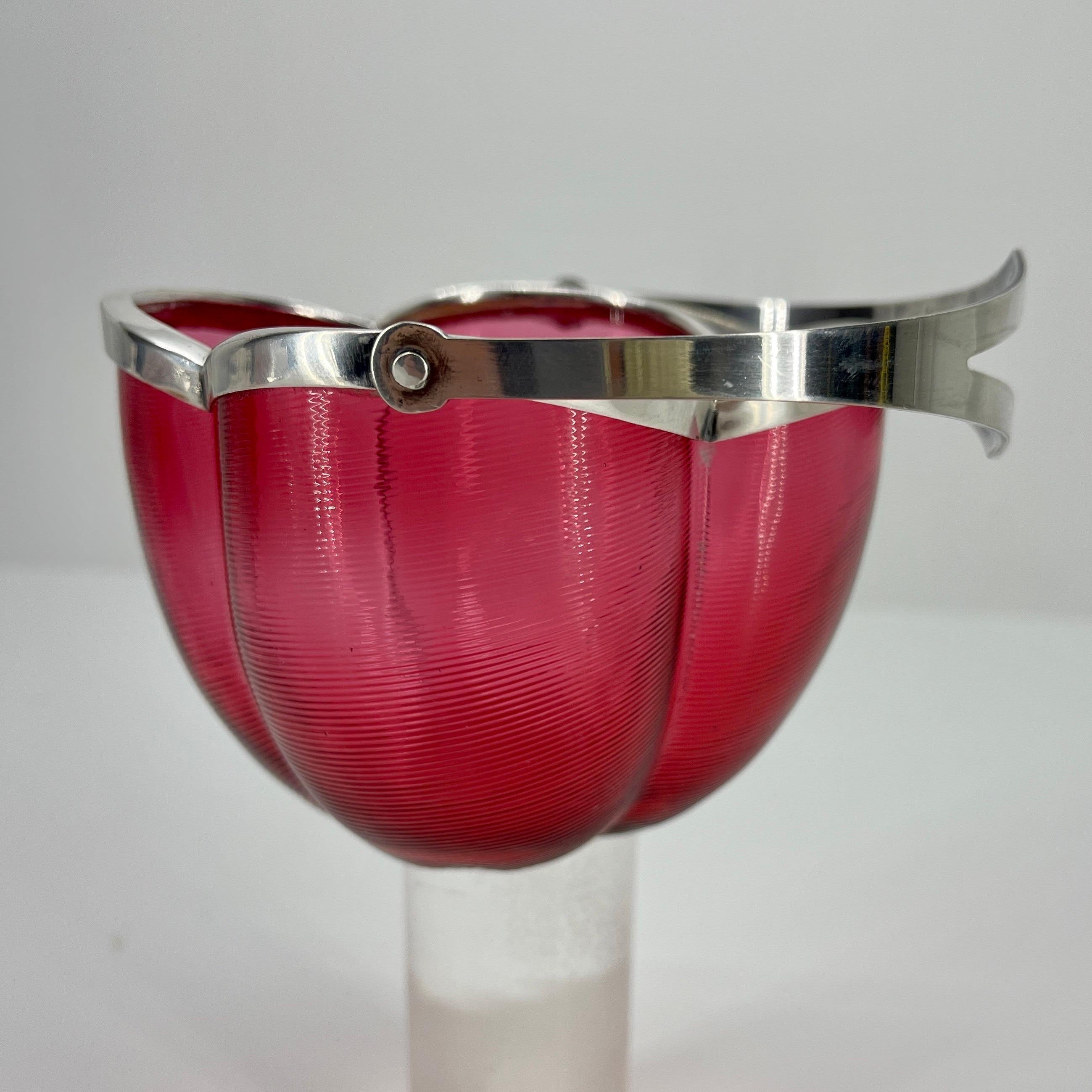 Italian Bonbonniere in Red Art Glass Bowl with English Silver Mounting For Sale 5