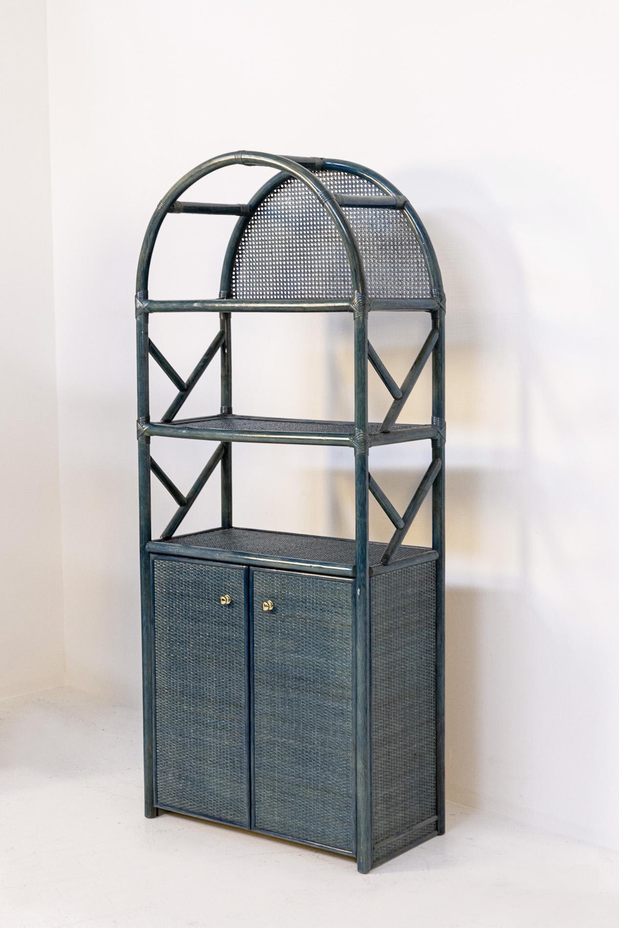 Italian Bookcase in Blue Lacquered Bamboo, Rattan and Brass In Good Condition In Milano, IT