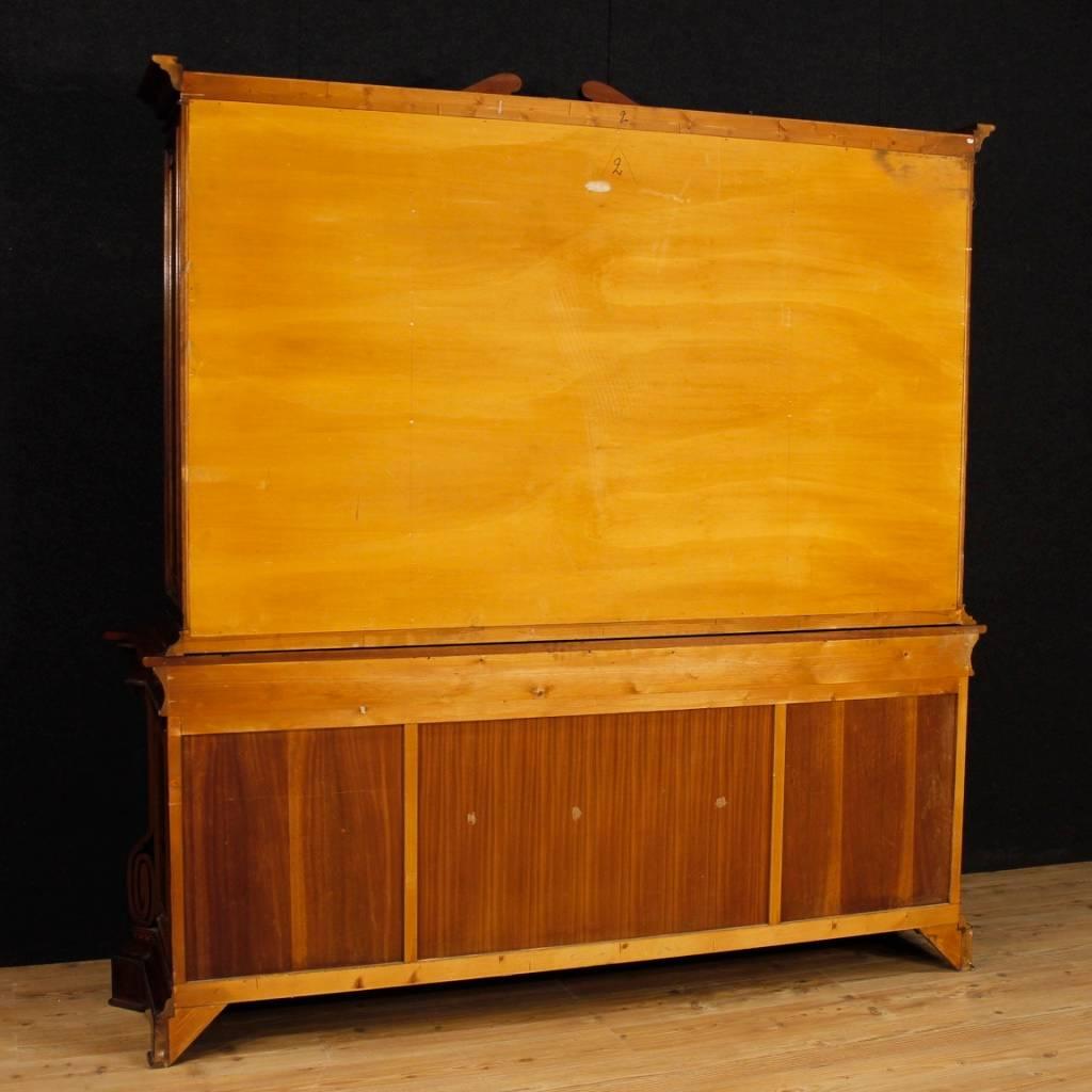 20th Century Italian Bookcase in Inlaid Walnut, Burl, Rosewood, Maple, Tulipwood, Fruitwood