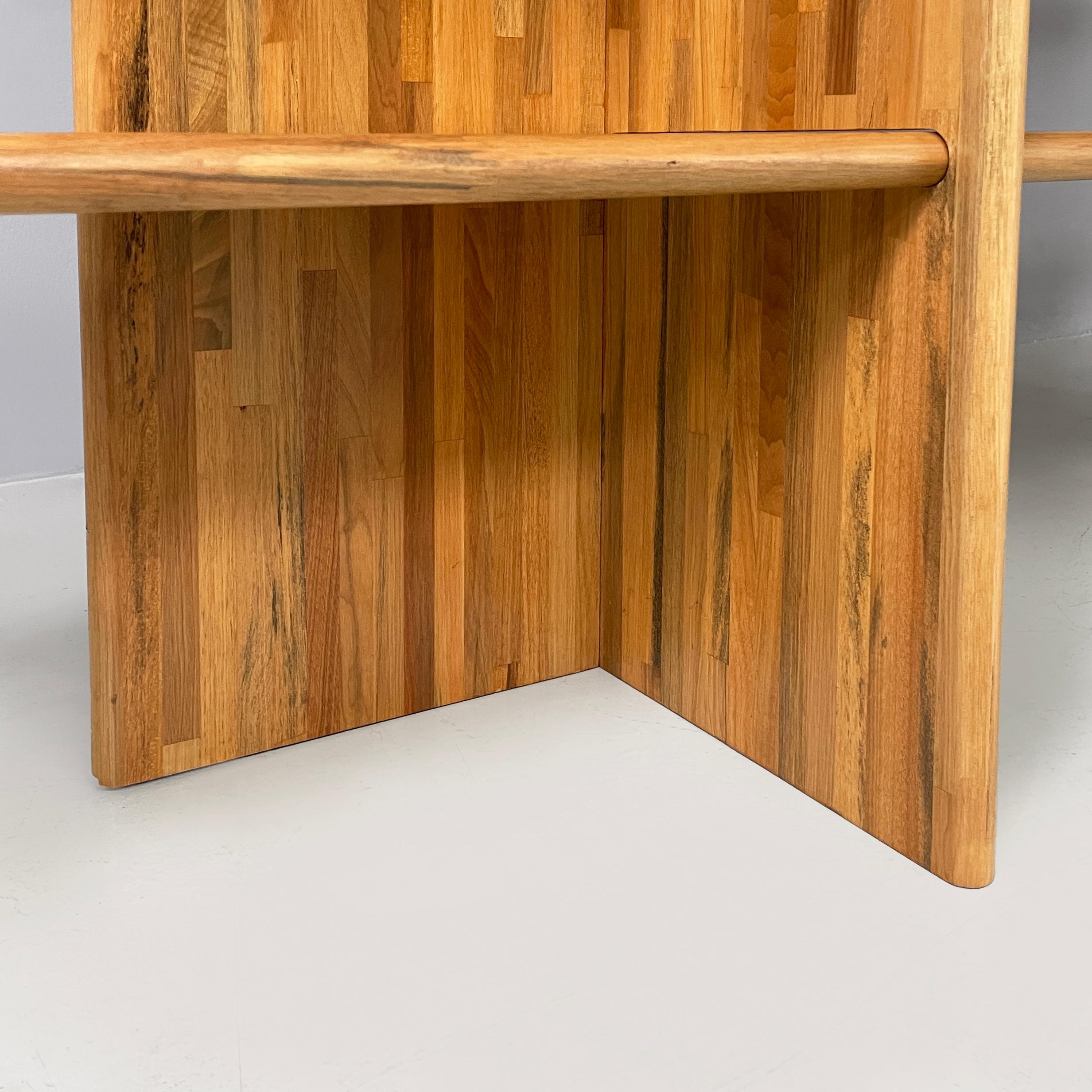Libreria italiana in legno di diverse tonalità di Wood Shop, anni '80 in vendita 8
