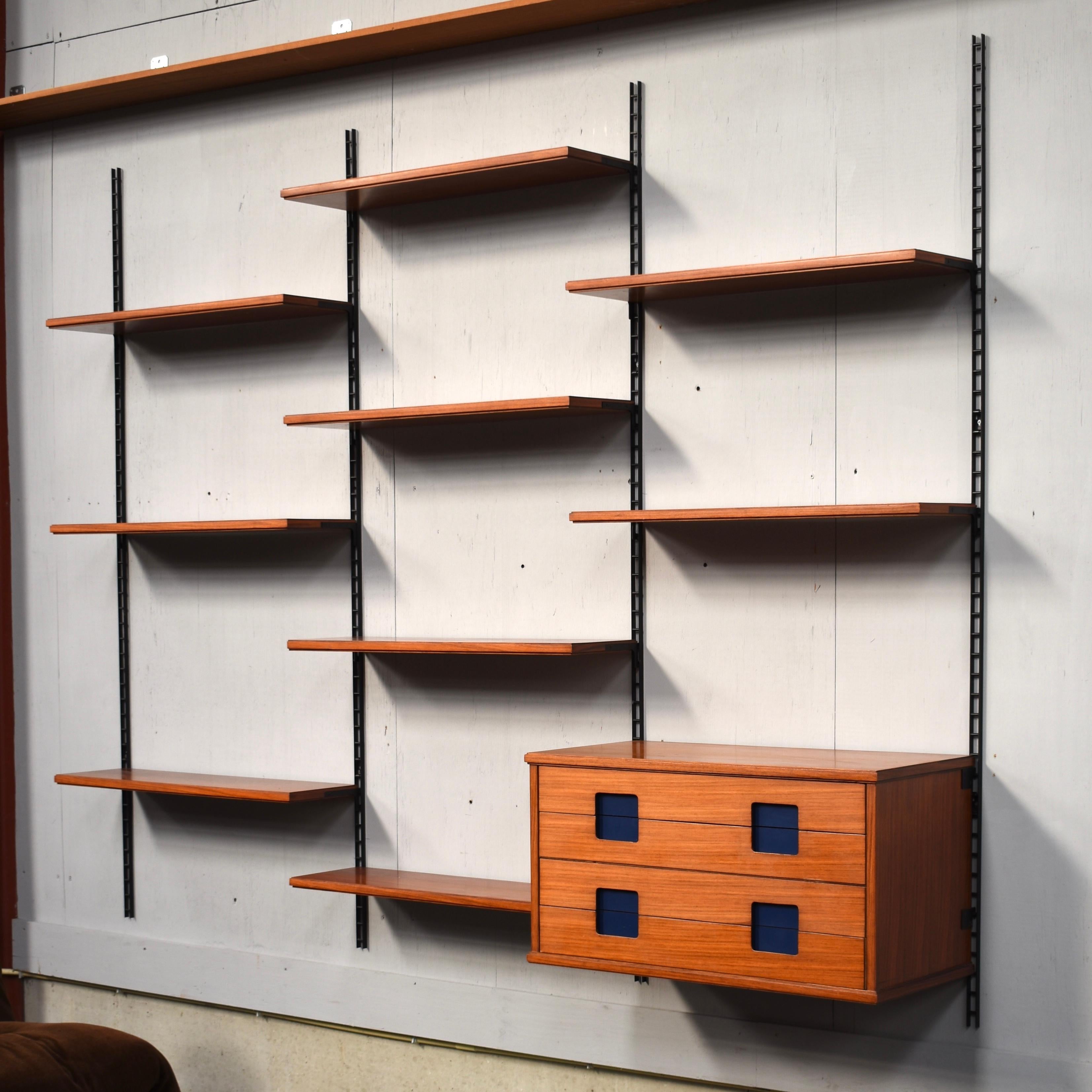 Italian Bookcase Wall Unit in Brazilian Rosewood, 1950s 1