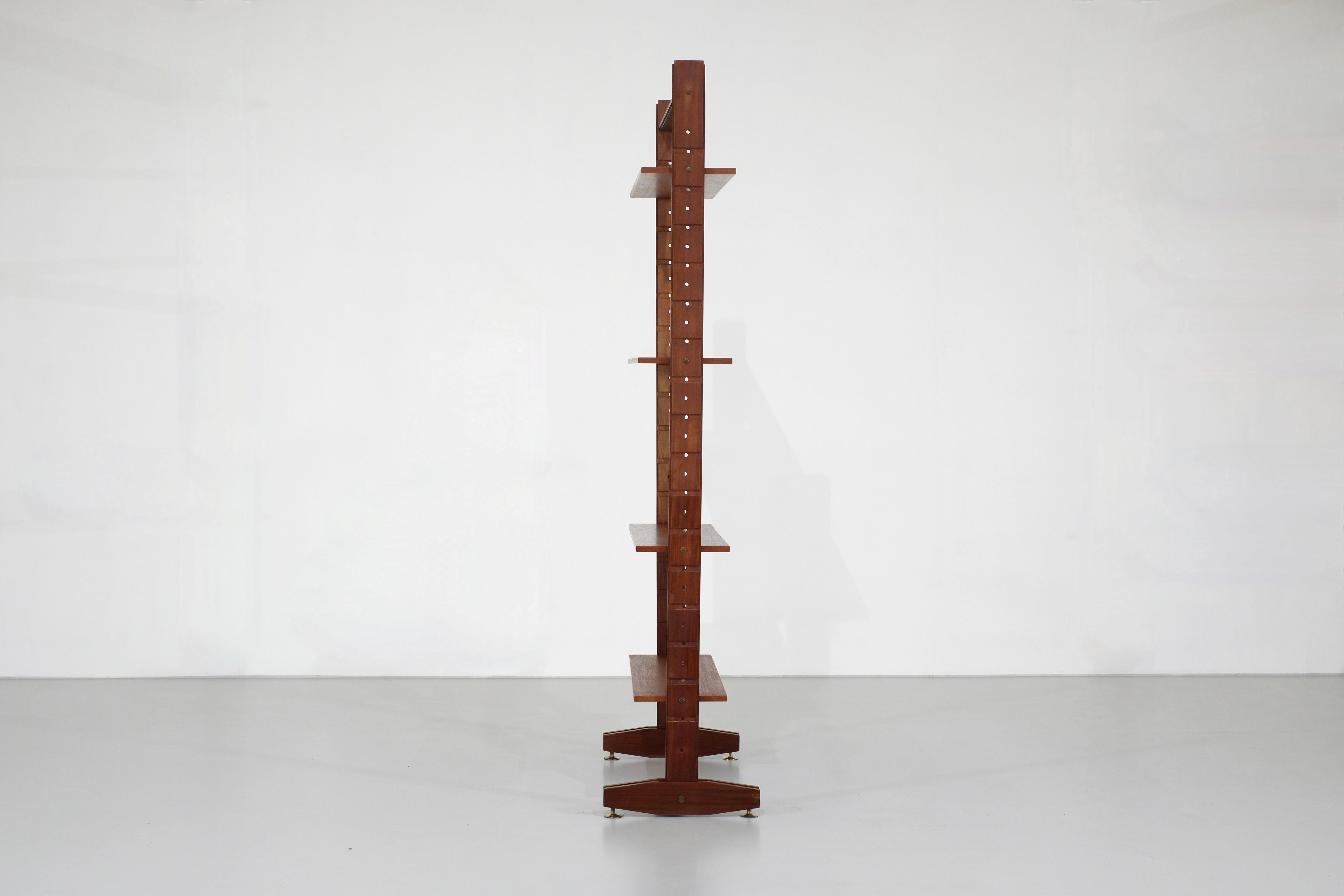 XX secolo Italian Bookshelves in teak - 1960s in vendita