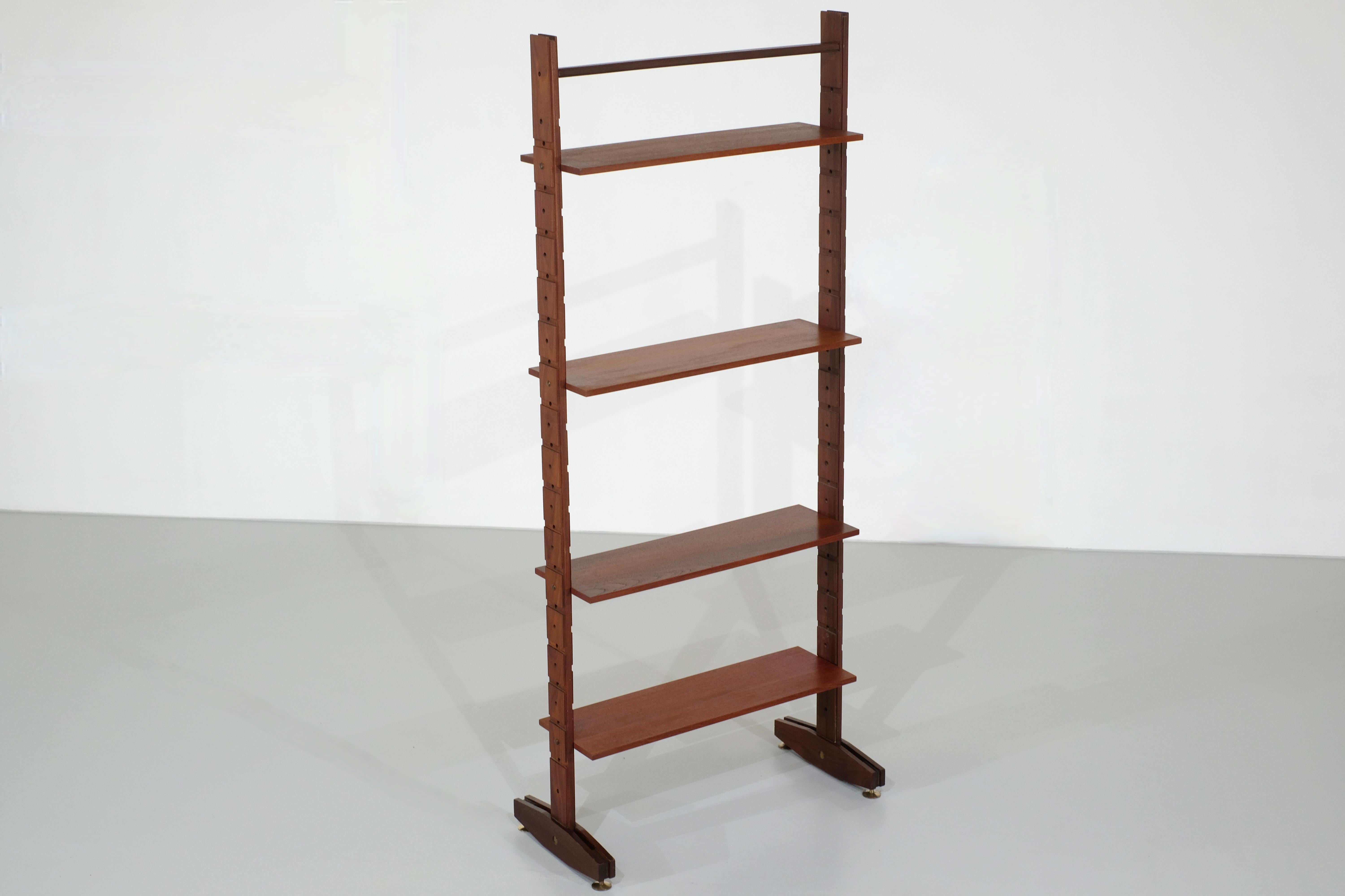 Ottone Italian Bookshelves in teak - 1960s in vendita