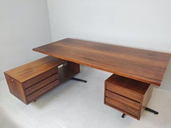 Italian Boomerang Rosewood Desk by Osvaldo Borsani, 1960s