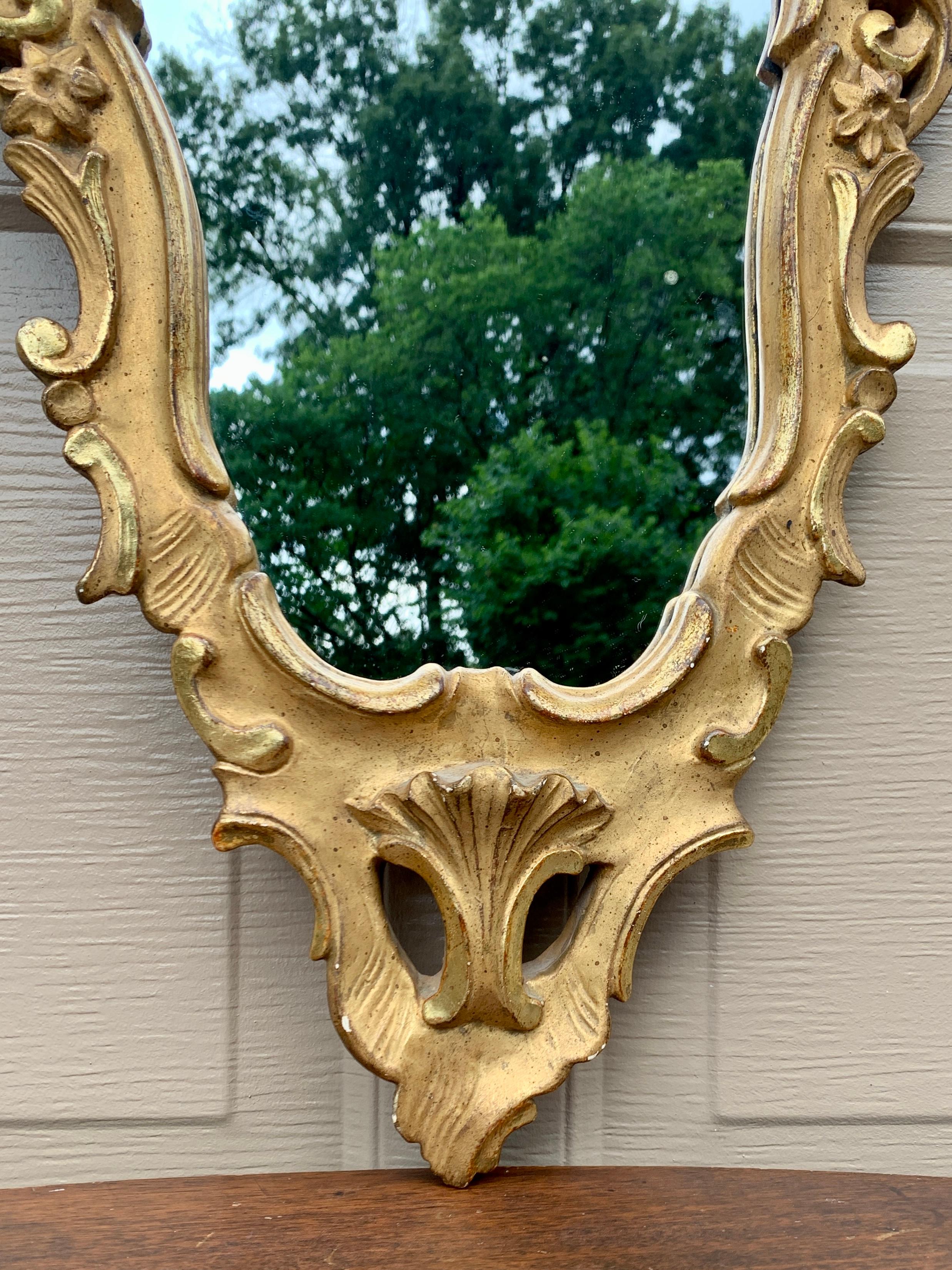 Italian Borghese Rococo Baroque Gilt Wood Mirror In Good Condition For Sale In Elkhart, IN