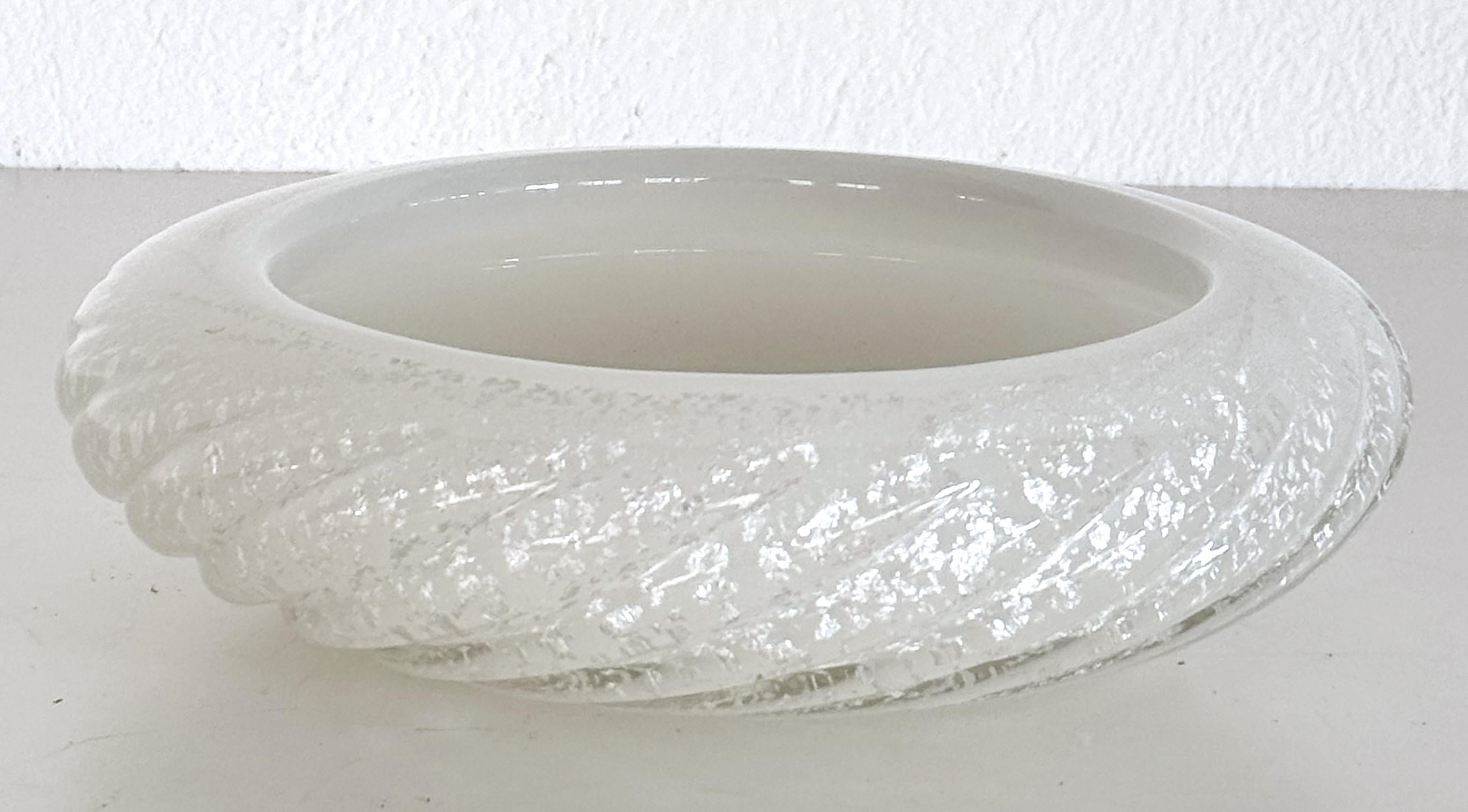 Murano Glass Italian Bowl or Vide-Poche in Murano Twisted Glass by Seguso, 1970s