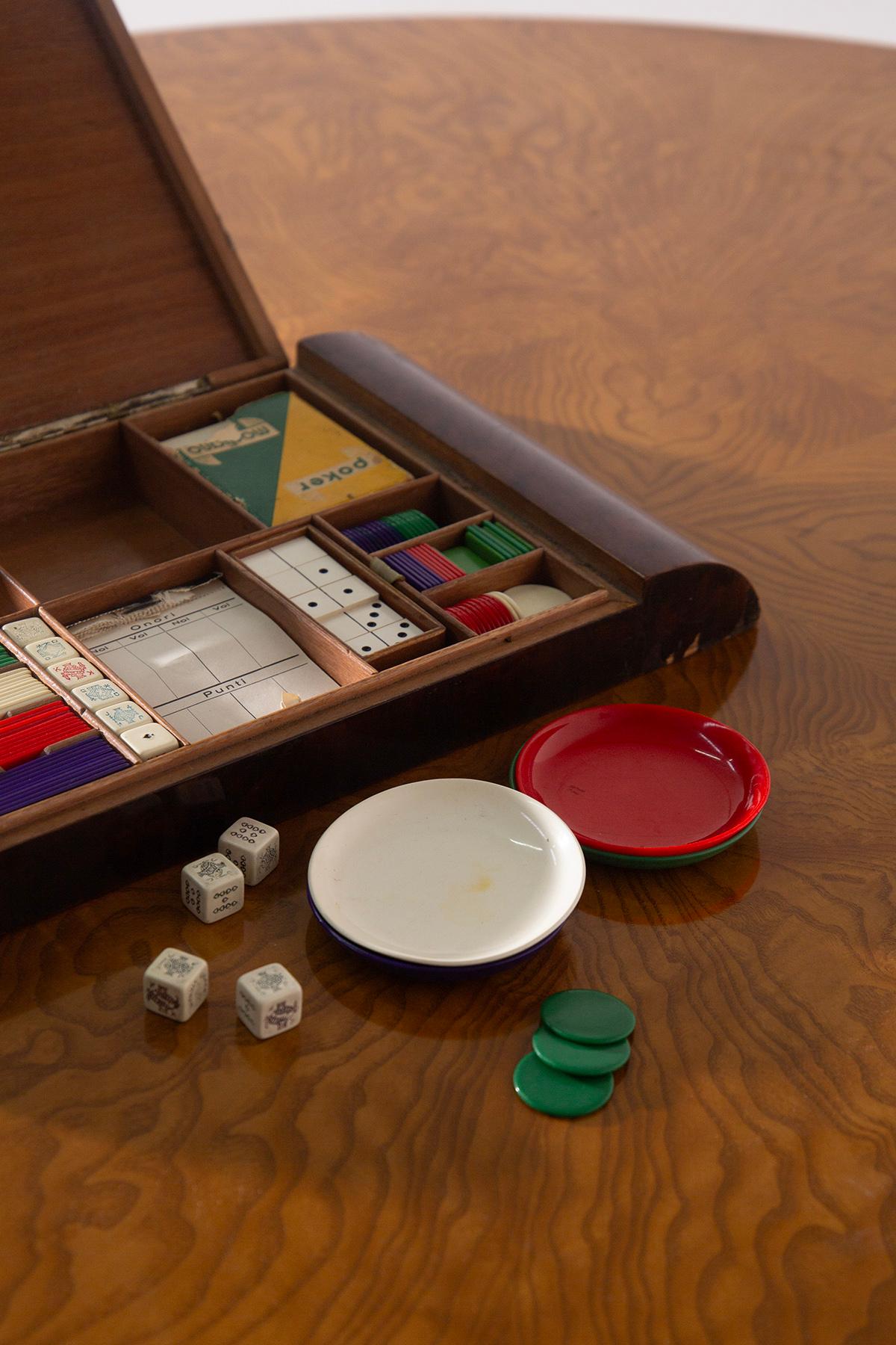 Italian box containing games in burl ART DECO For Sale 2