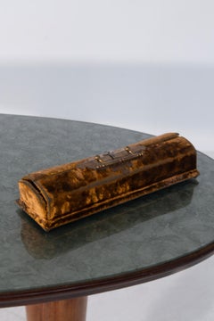 Italian box set and antique theater set with gloves and binoculars