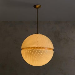 Ciondolo italiano in ottone e acrilico, anni '70 - 4 disponibili