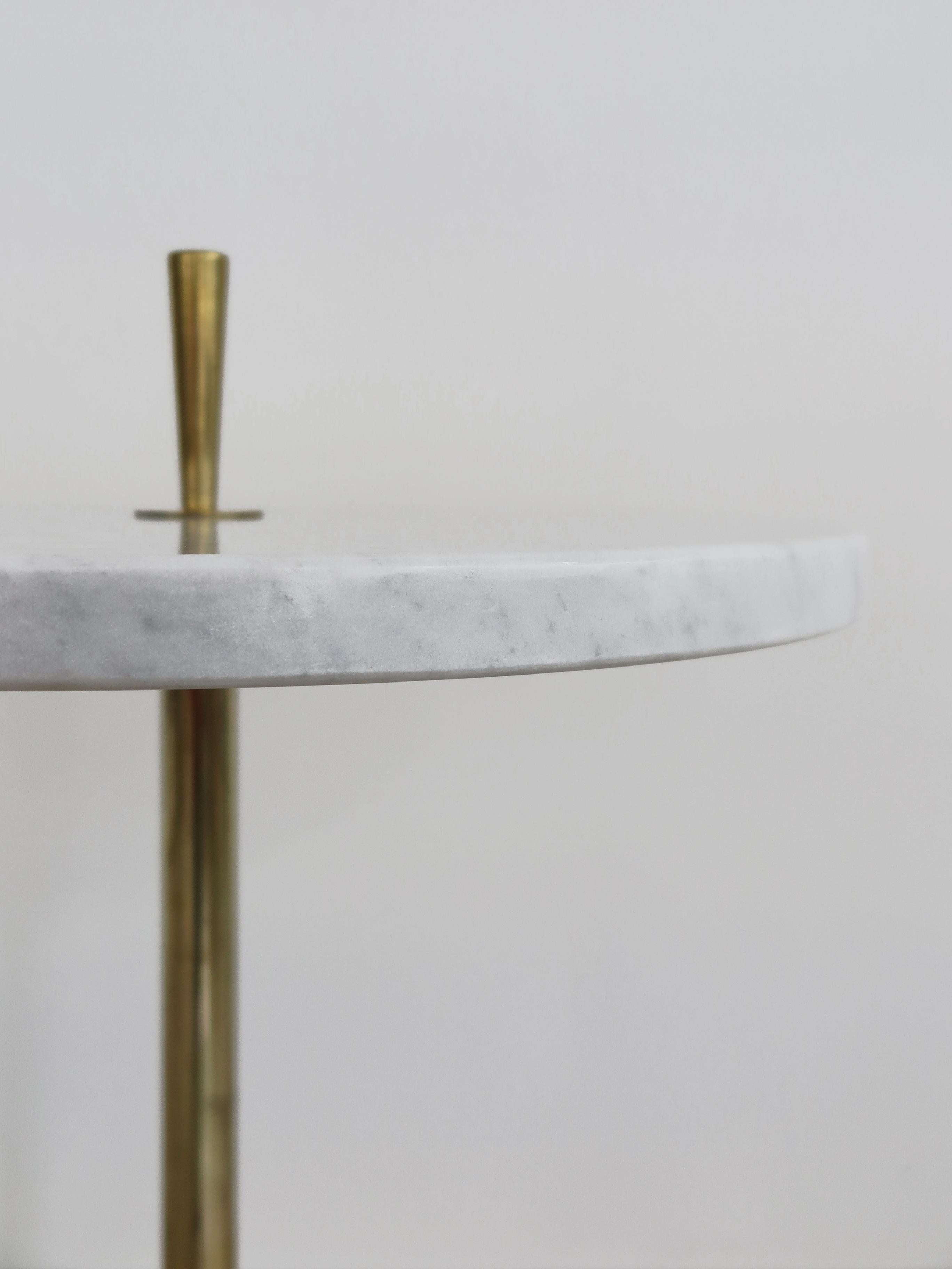 Italian Brass and Carrara Marble Coffe Table, 1970s For Sale 3