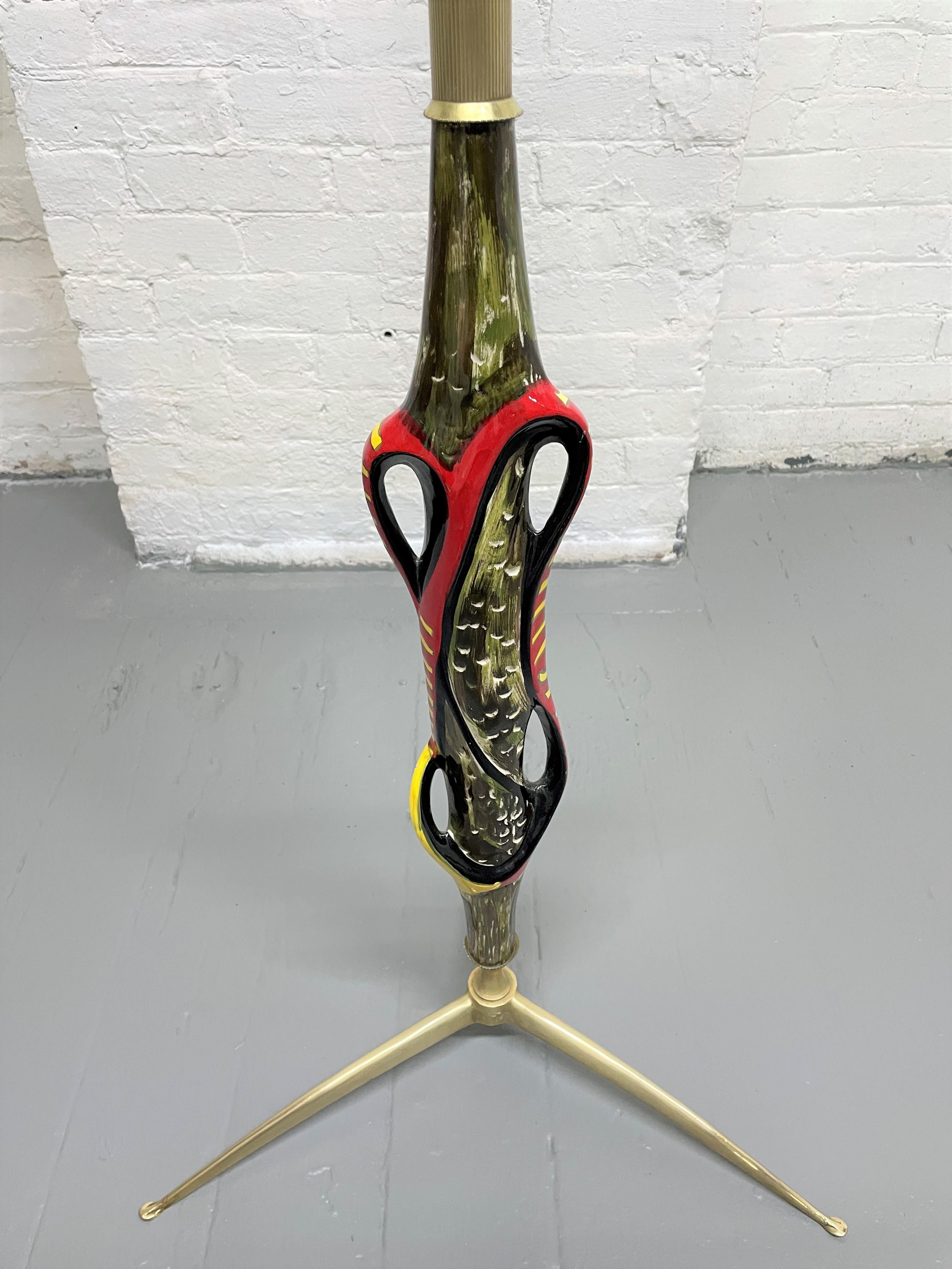 Mid-Century Modern Italian Brass and Ceramic Floor Lamp by Victor Cerrato For Sale