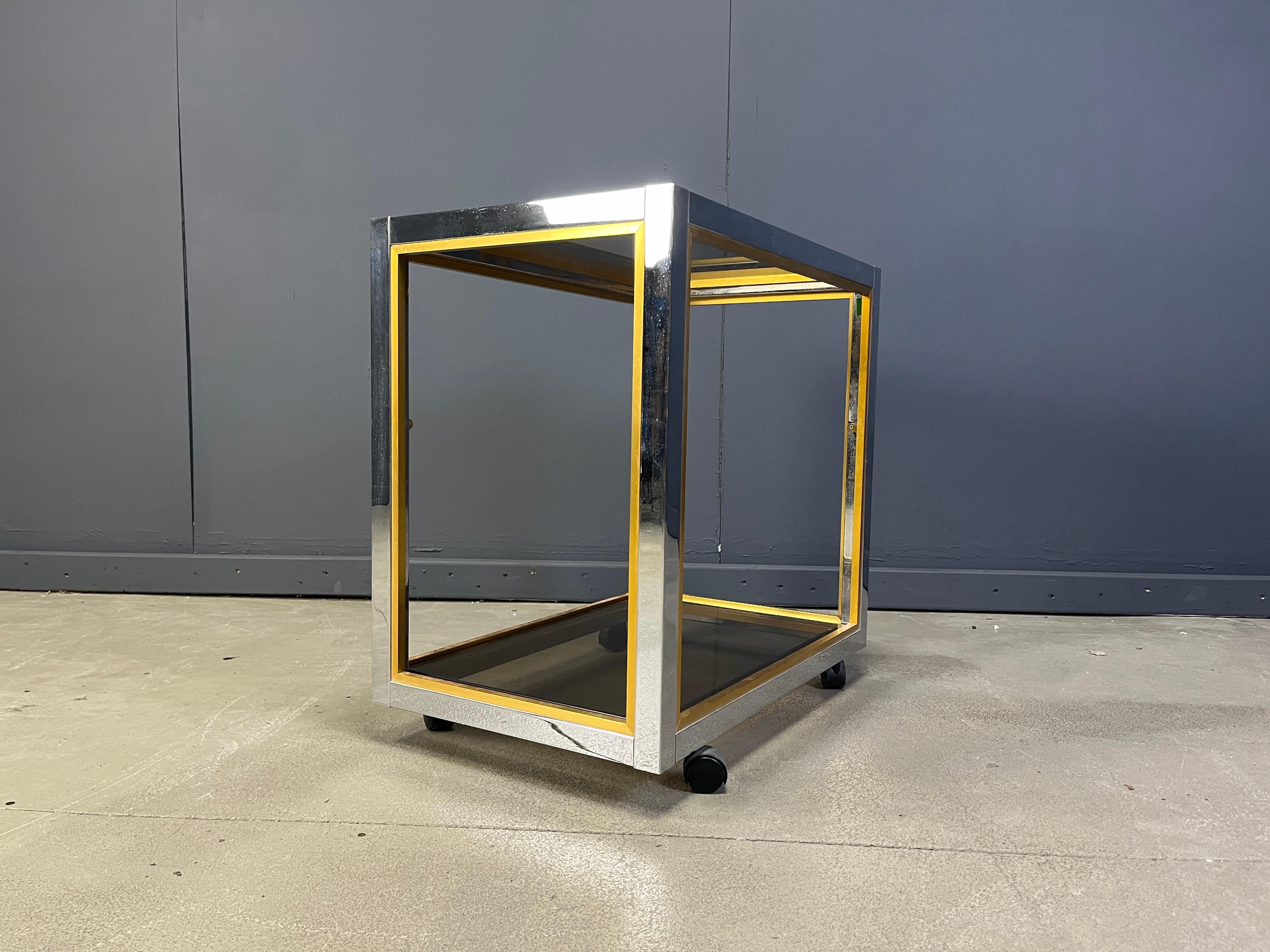 Italian brass and chrome drinks trolley in the manner of Romeo Rega, 1970s For Sale 1