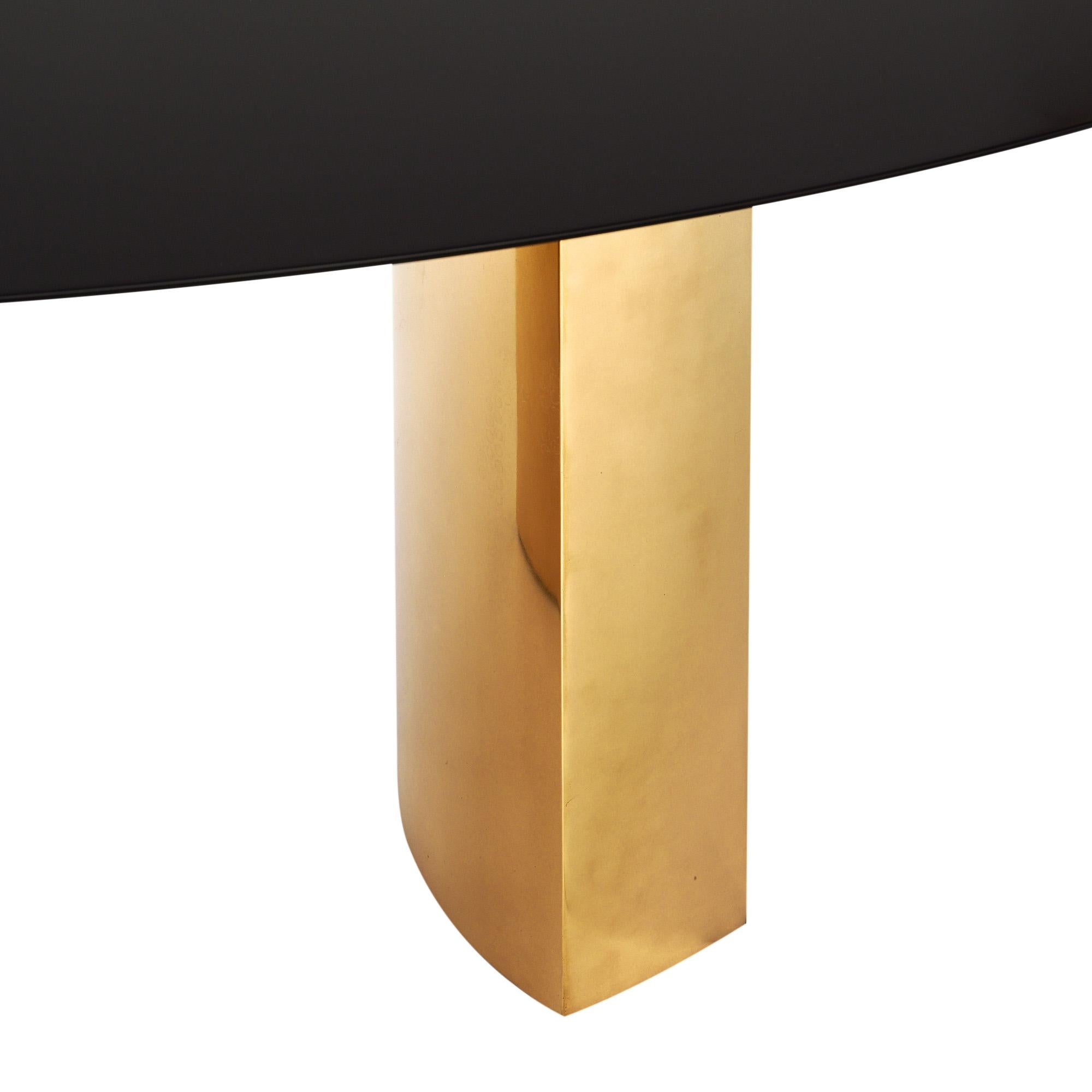 Mesa de comedor italiana de latón y corian en Bueno estado para la venta en Austin, TX