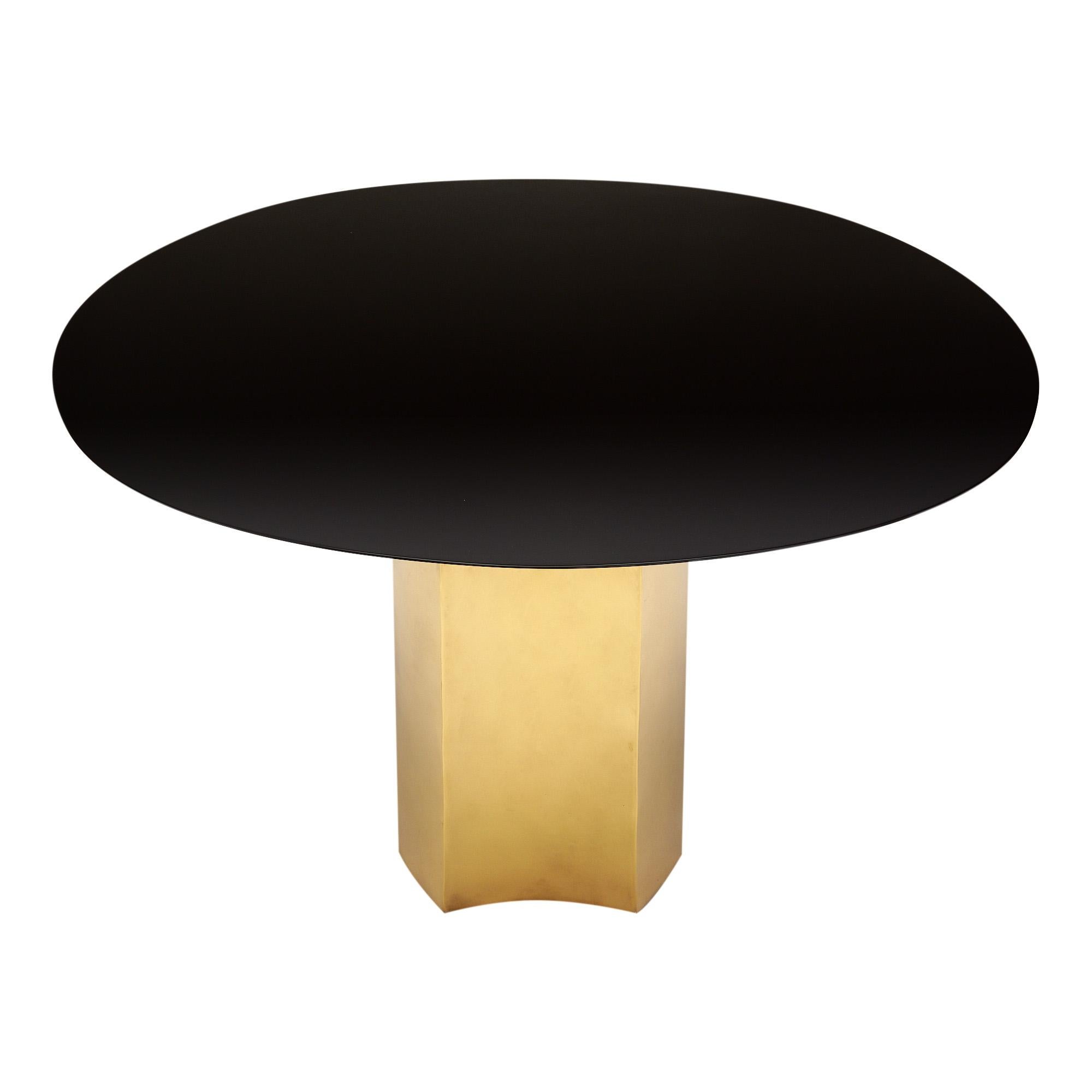 Mesa de comedor italiana de latón y corian en venta 2