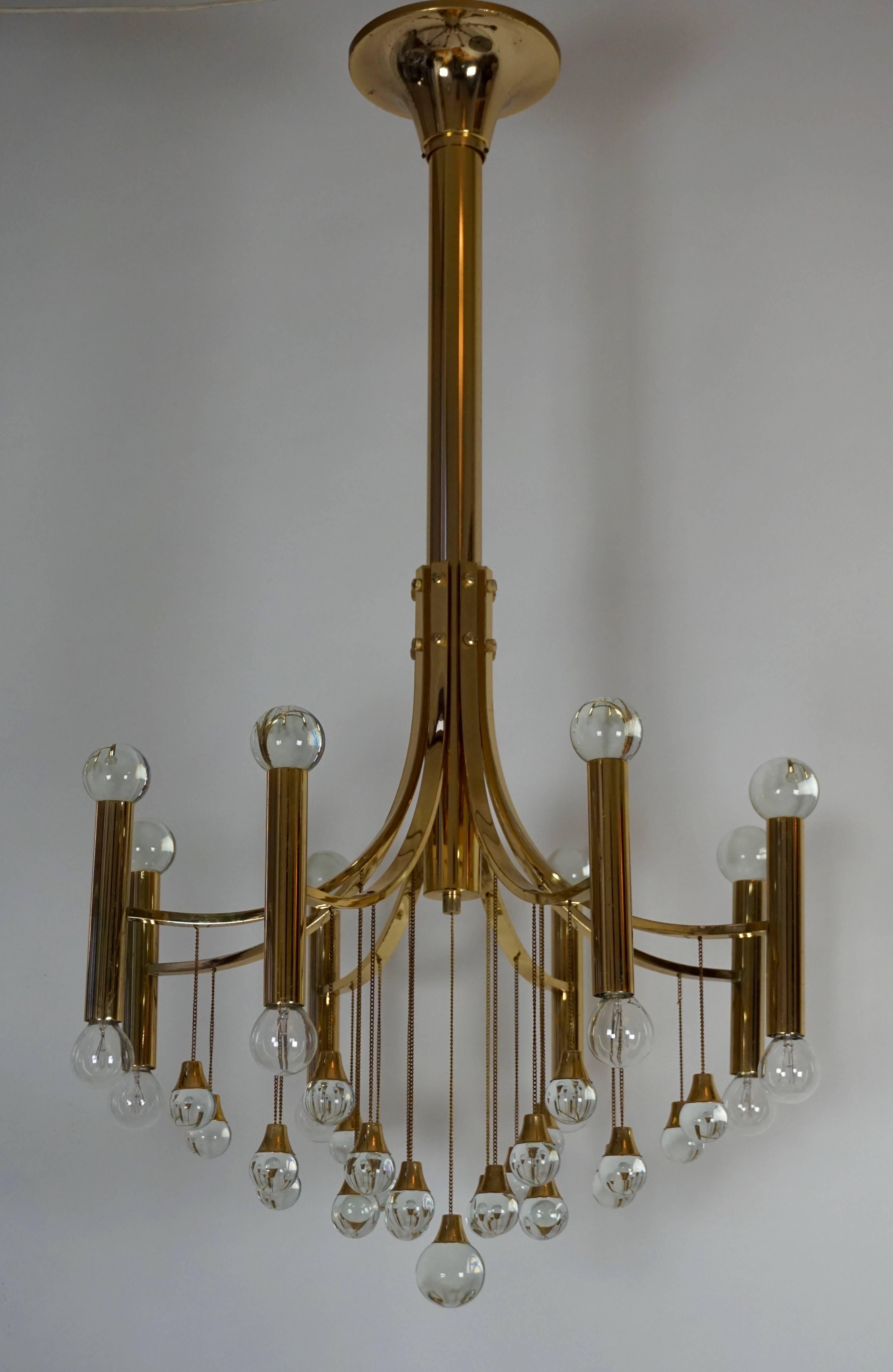 Italian Brass and Glass Chandelier by Sciolari 1