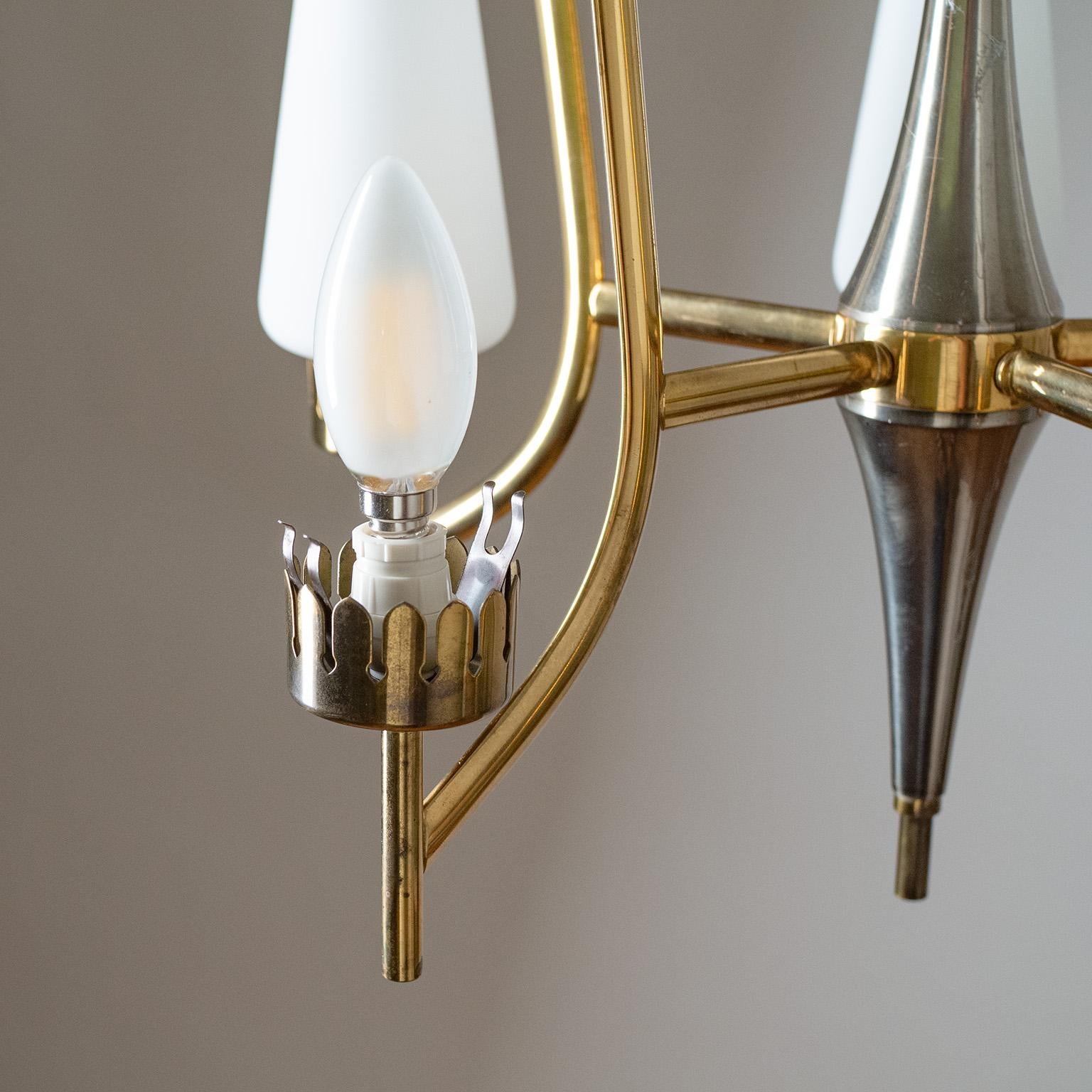 Mid-20th Century Italian Brass and Glass Chandelier, circa 1960 For Sale