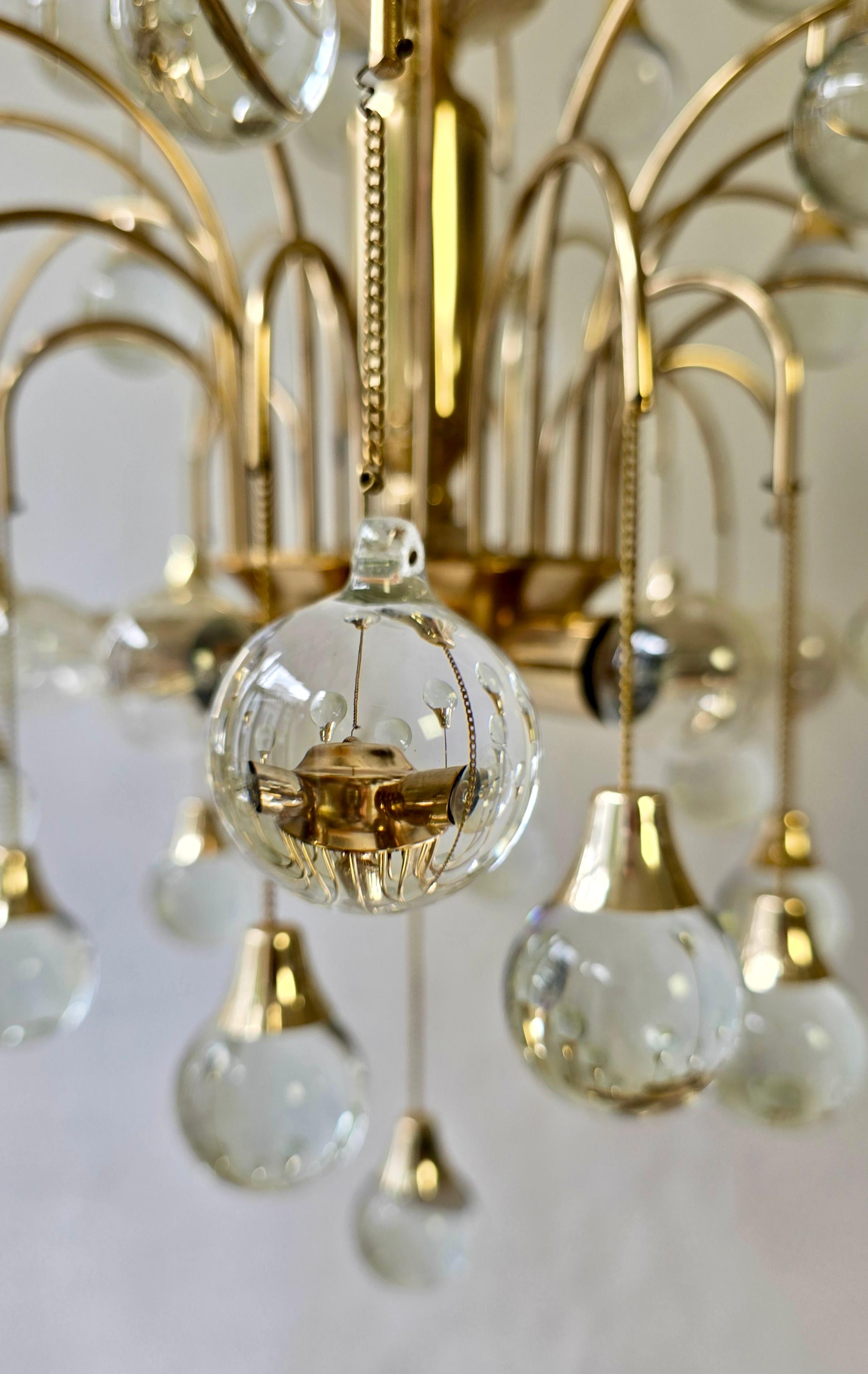 20th Century Italian Brass and Glass Drop Chandelier, Hollywood Regency Style – circa 1970 For Sale