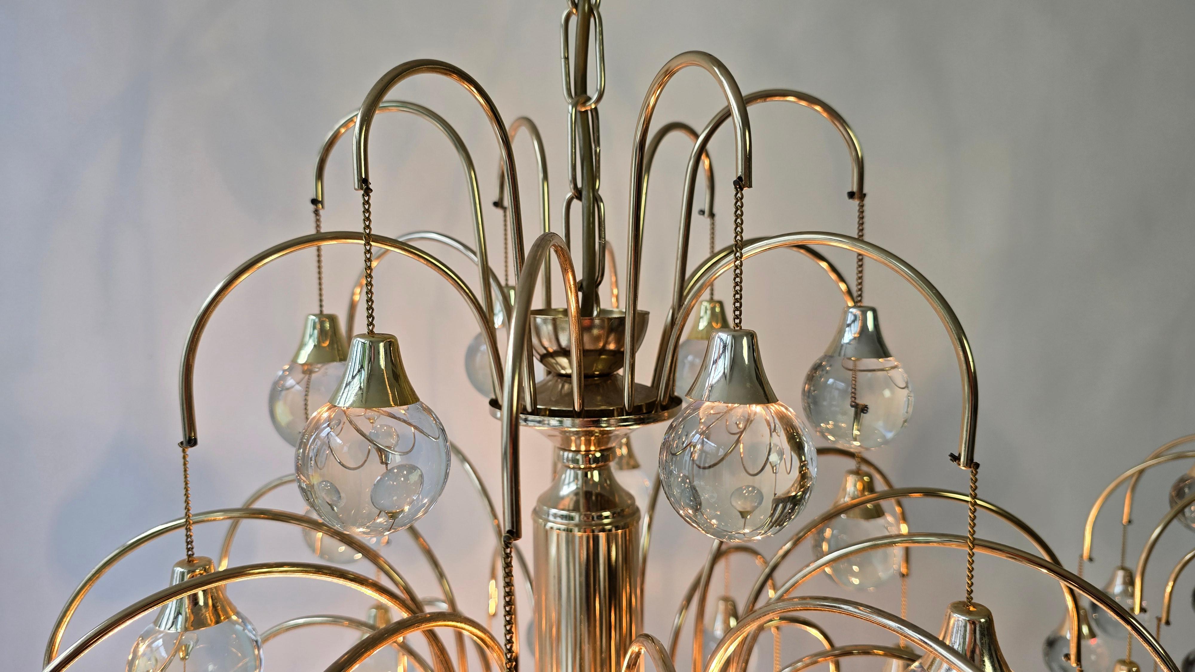 Italian Brass and Glass Drop Chandelier, Hollywood Regency Style – circa 1970 For Sale 1