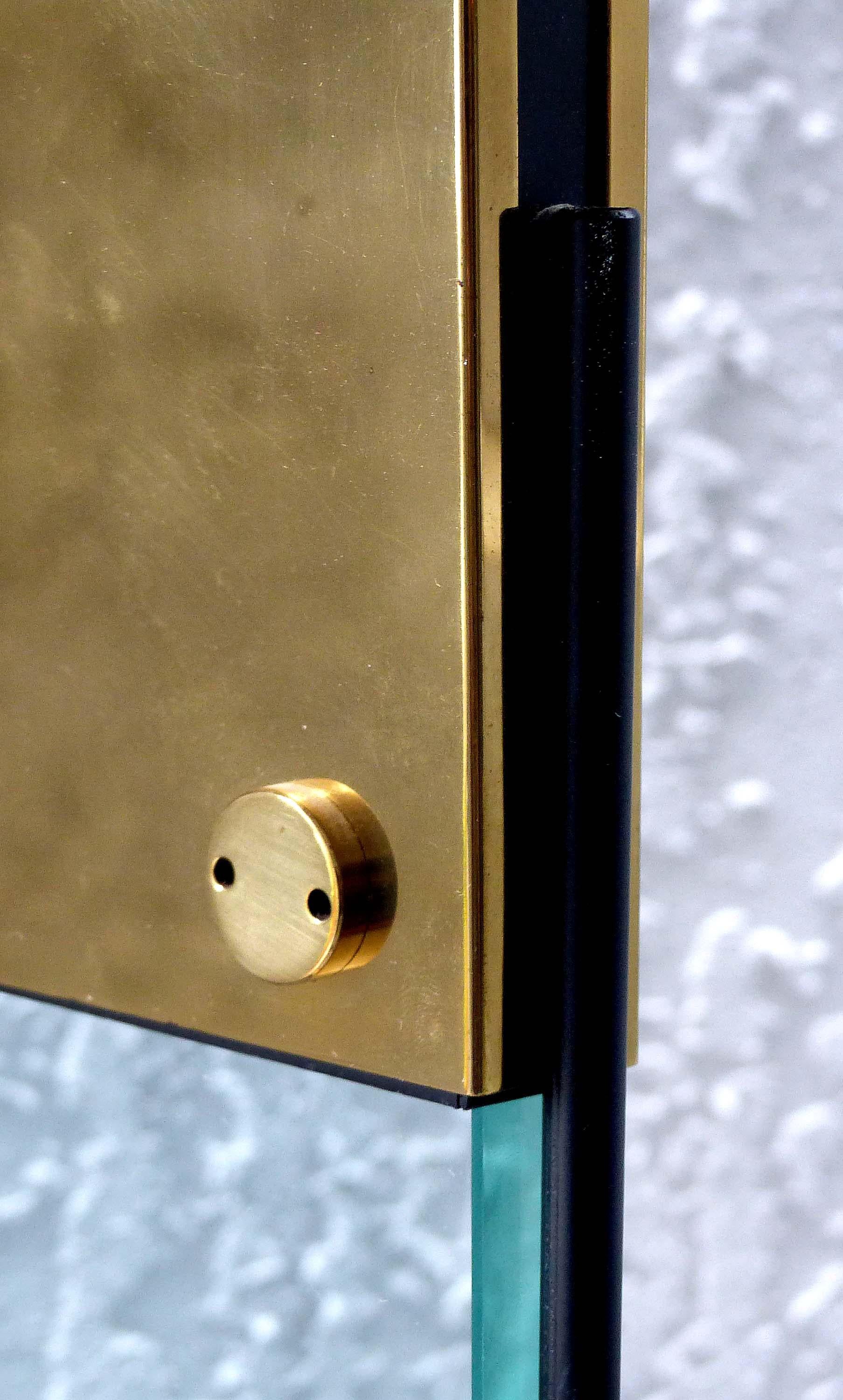 Lampadaire torchère italienne en laiton et verre Mid Century 3