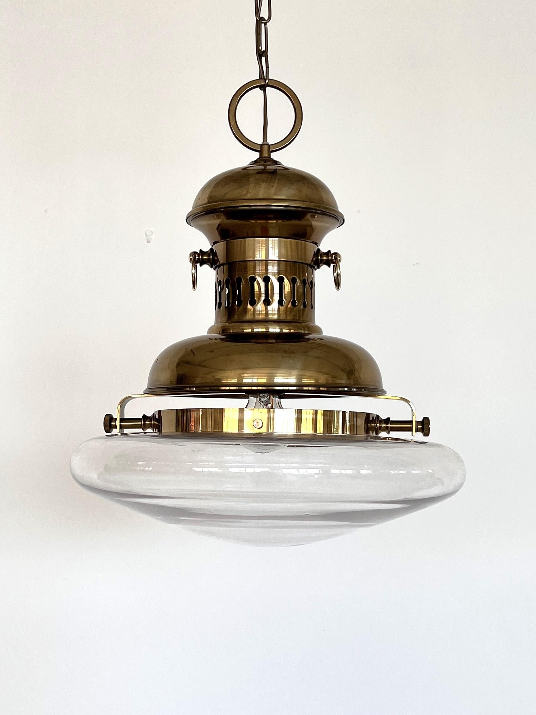 Italian Brass and Glass Pendant Lamp or Lantern in Nautical Style, 1970s In Good Condition For Sale In Morazzone, Varese