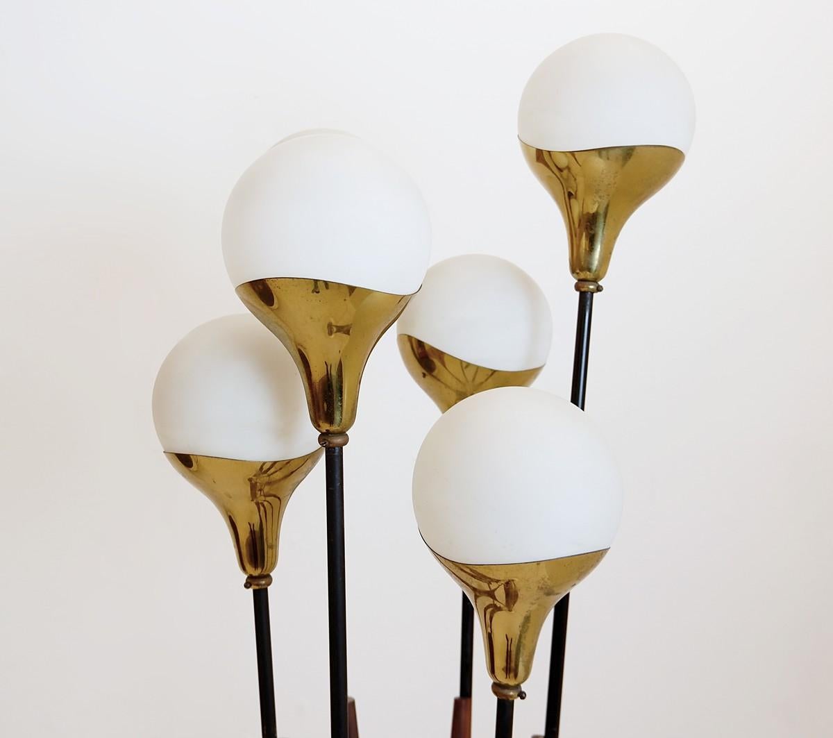 Italian Brass and Glass Six Globes Floor Lamp Stilnovo Style For Sale 7