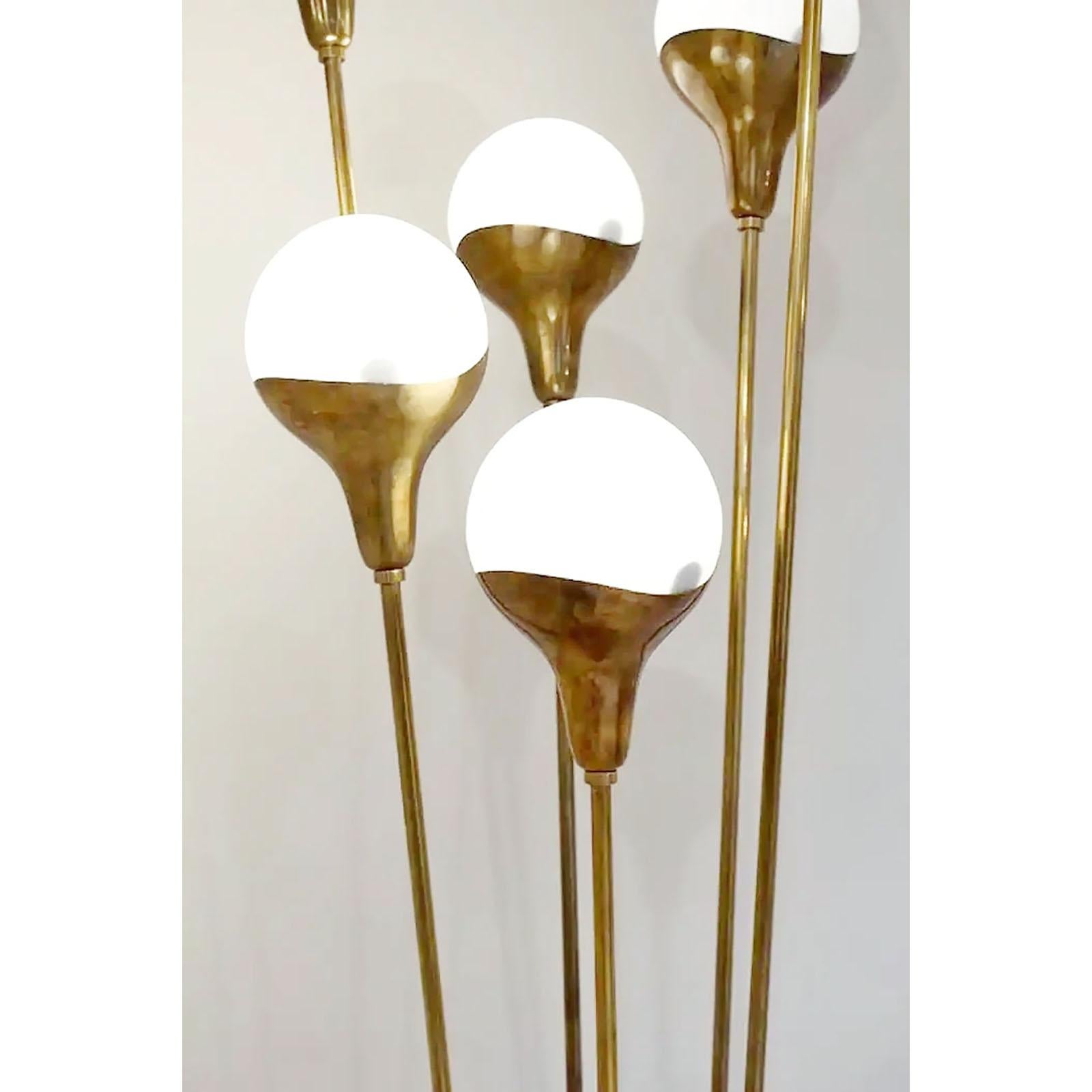 Mid-Century Modern Italian Brass and Glass Six Globes Floor Lamp Stilnovo Style For Sale
