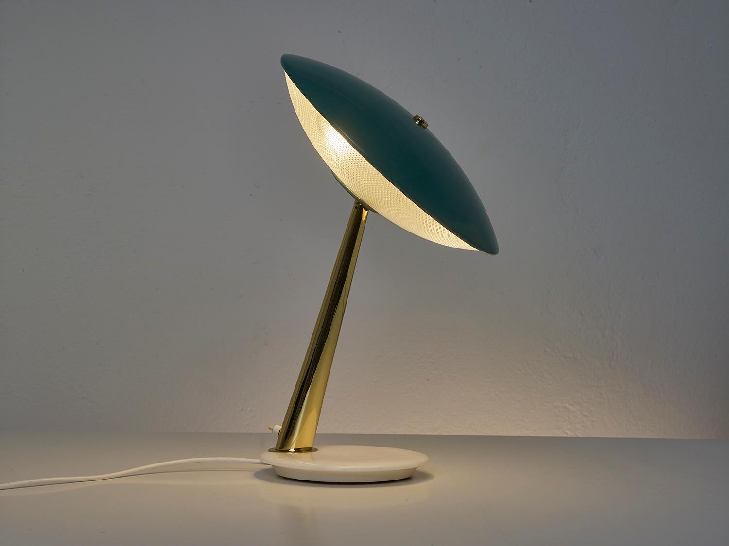 Italian Brass and Glass Table Lamp by Giuseppe Ostuni for Oluce, 1950 5