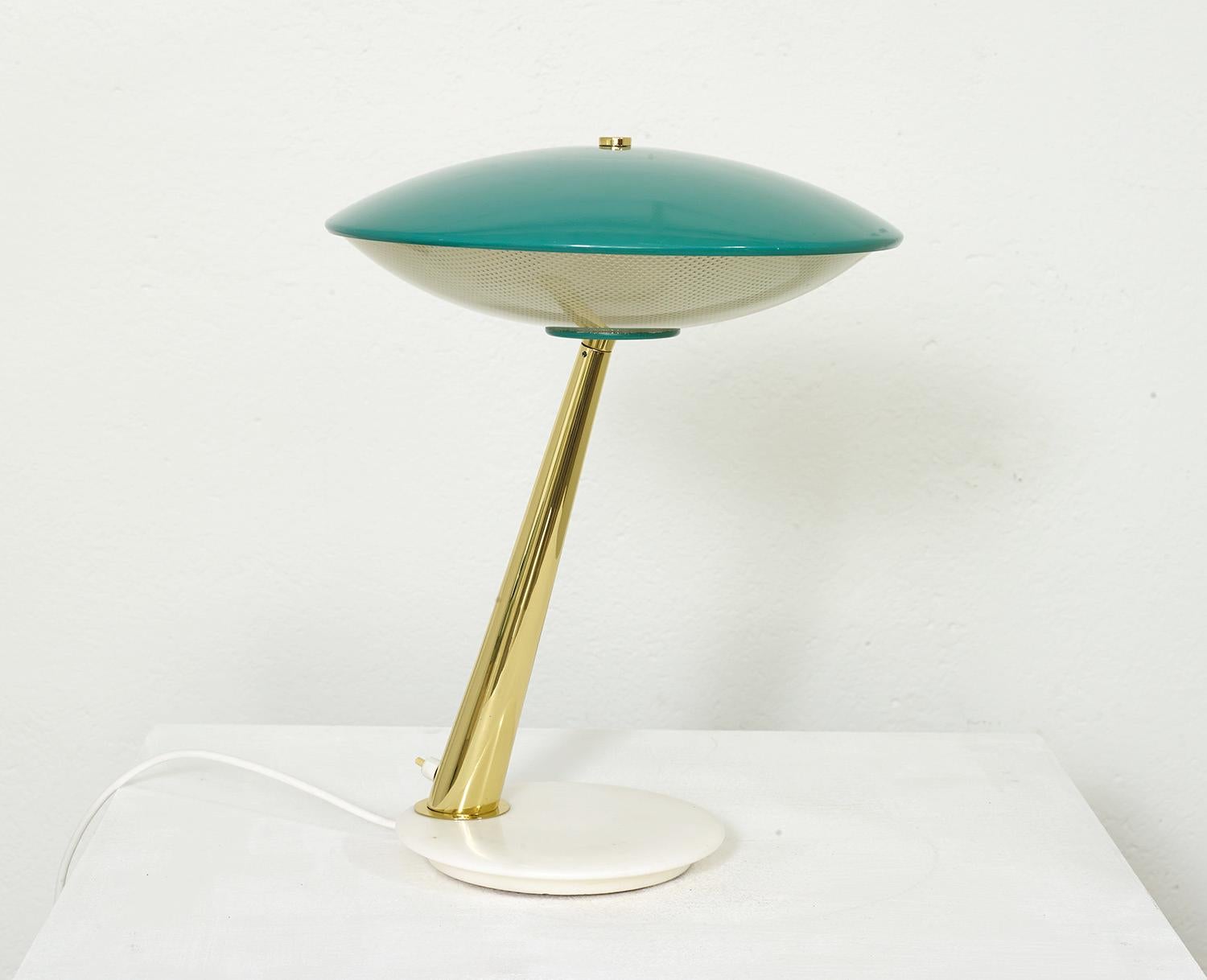 Italian Brass and Glass Table Lamp by Giuseppe Ostuni for Oluce, 1950 3
