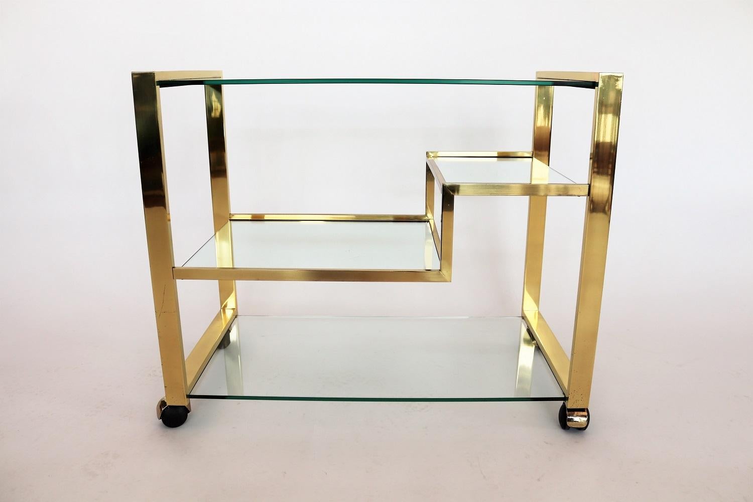 Italian Brass and Glass Bar Trolley or Cart in the Hollywood Regency Style, 1970 7