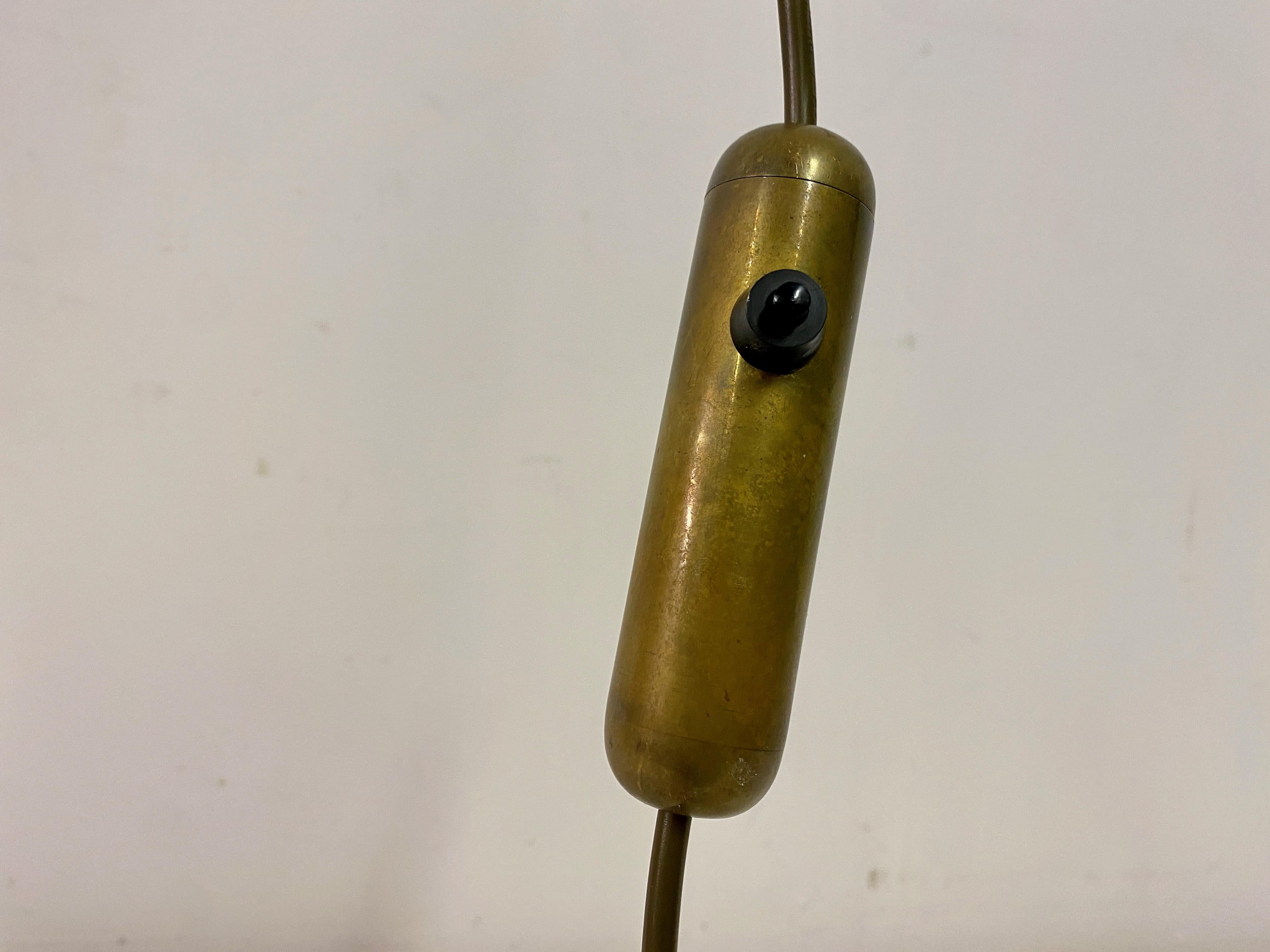 Aplique Telescópico Italiano de Latón y Cuero en venta 2
