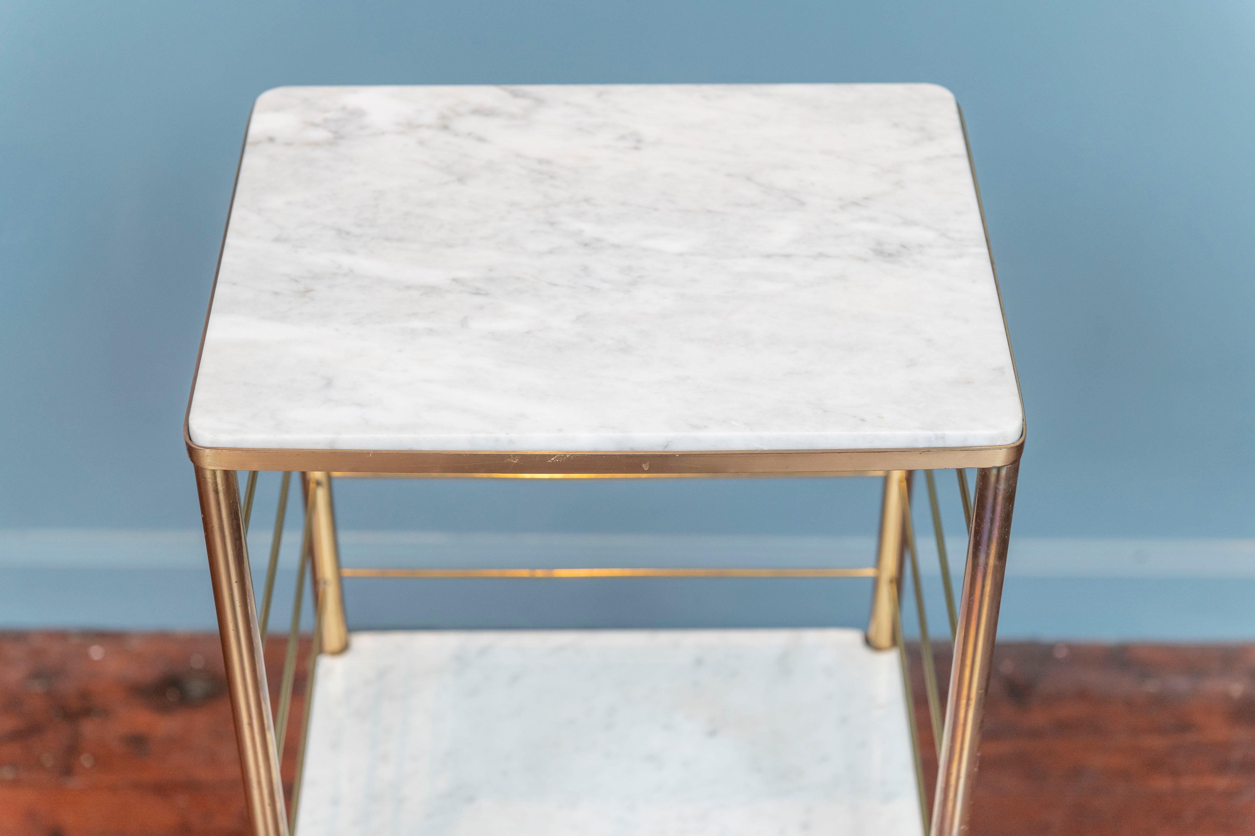 Table à boissons italienne en laiton et marbre Bon état - En vente à San Francisco, CA