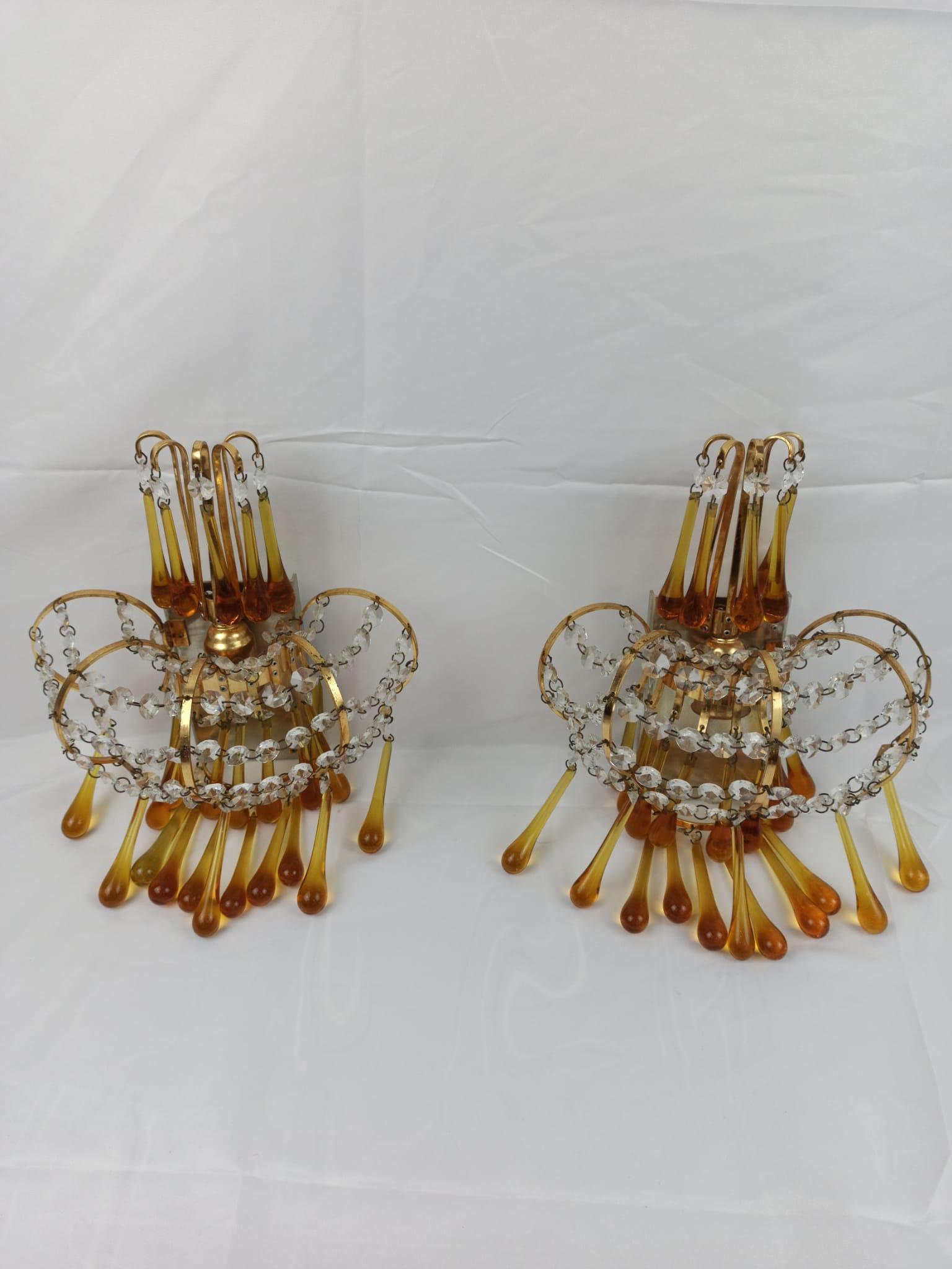 Italian Brass and Murano Amber Glass Tear Drop Wall Lights by Paolo Venini, 1960 For Sale 2