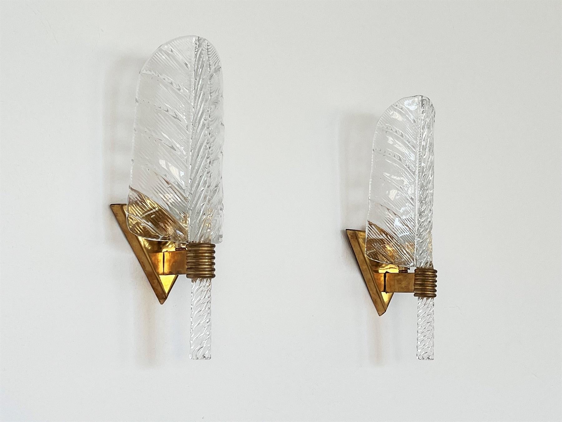 Hand-Crafted Italian Brass and Murano Glass Leaves Wall Lights in Barovier Toso Style, 1990s For Sale