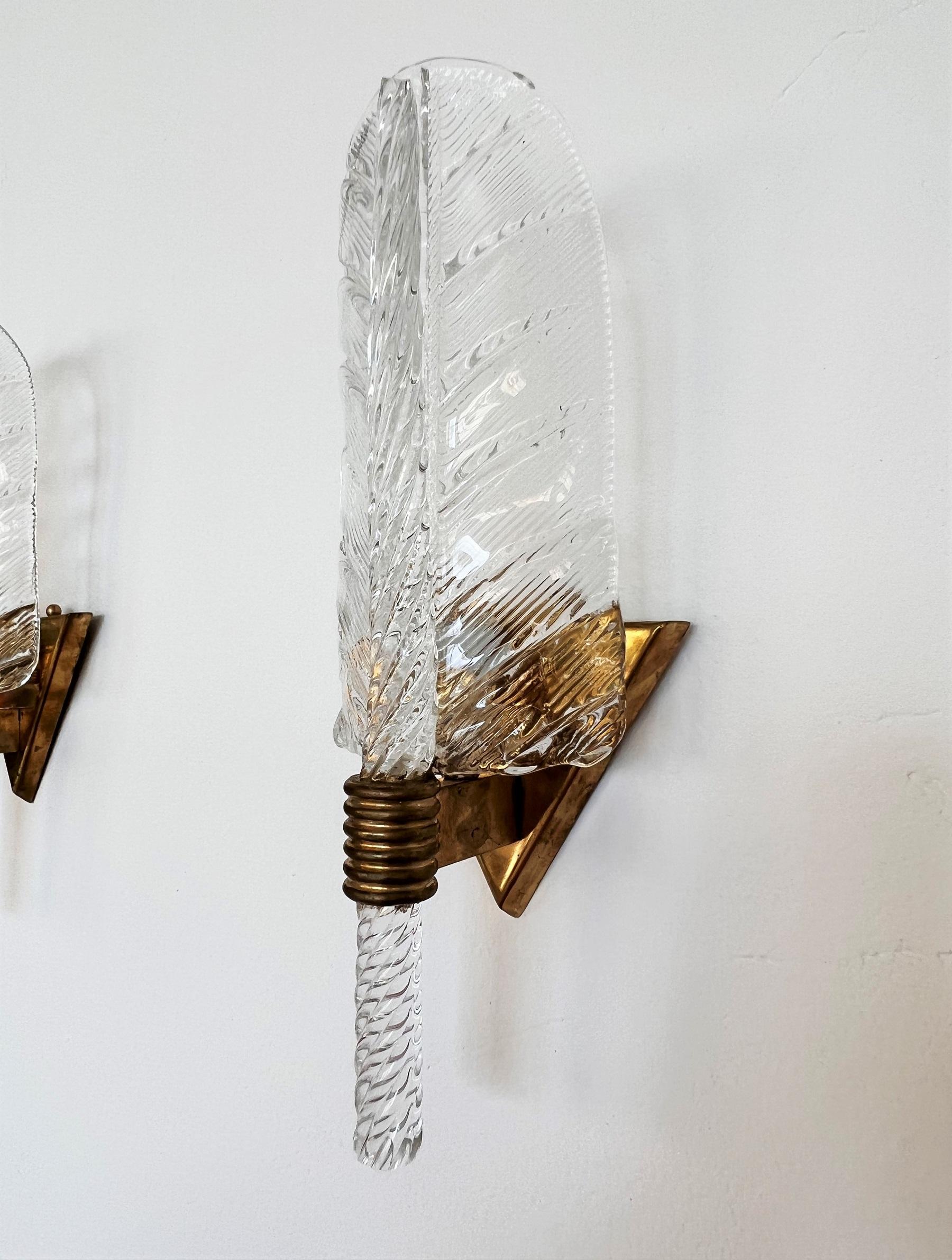 Italian Brass and Murano Glass Leaves Wall Lights in Barovier Toso Style, 1990s In Good Condition For Sale In Morazzone, Varese